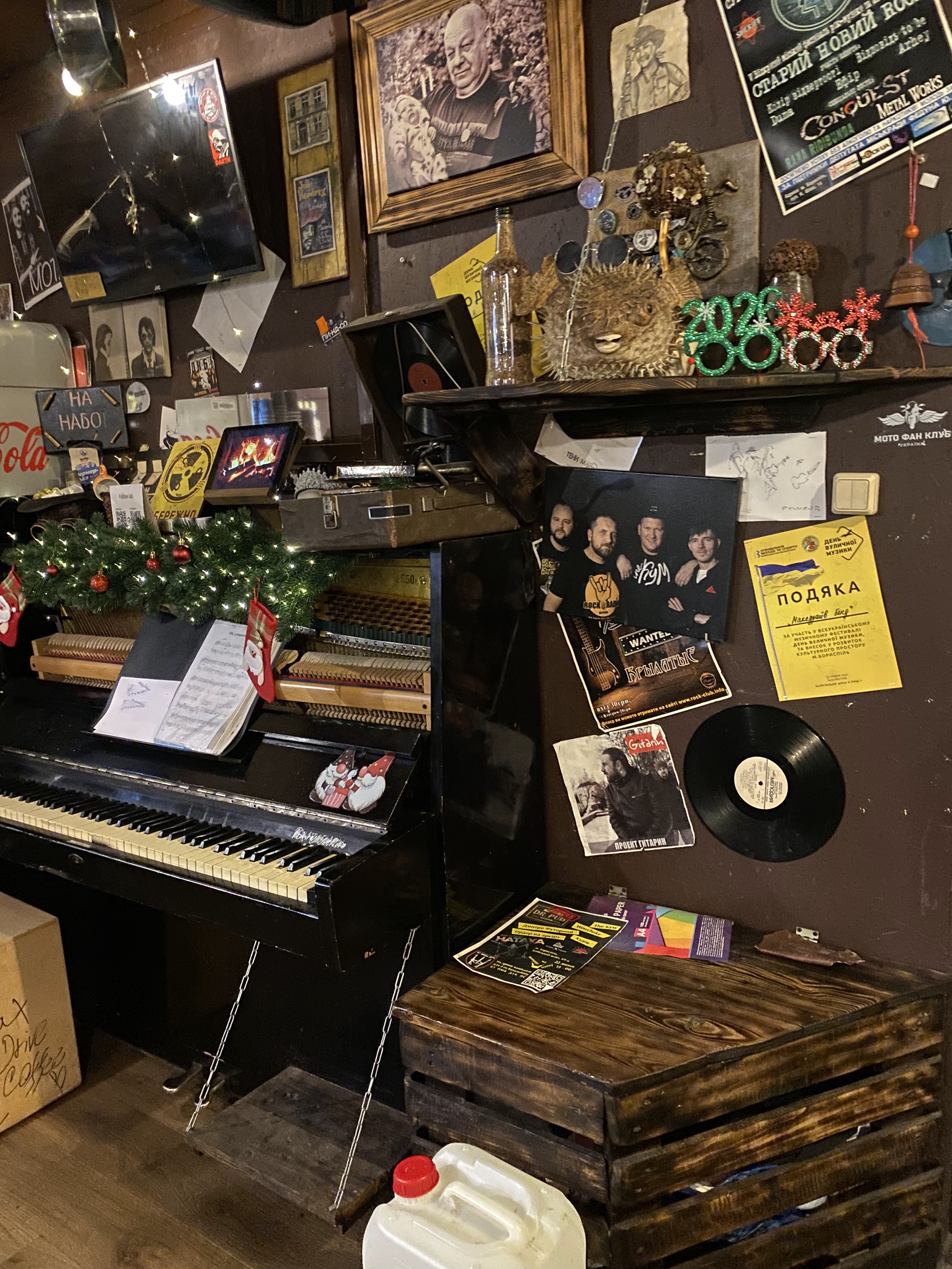 WEST Drive кавʼярня-бургерна image 17