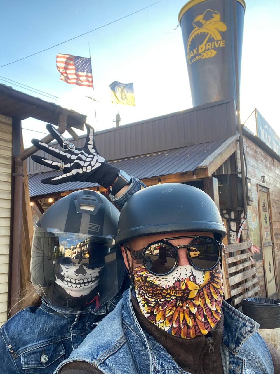 WEST Drive кавʼярня-бургерна image 19