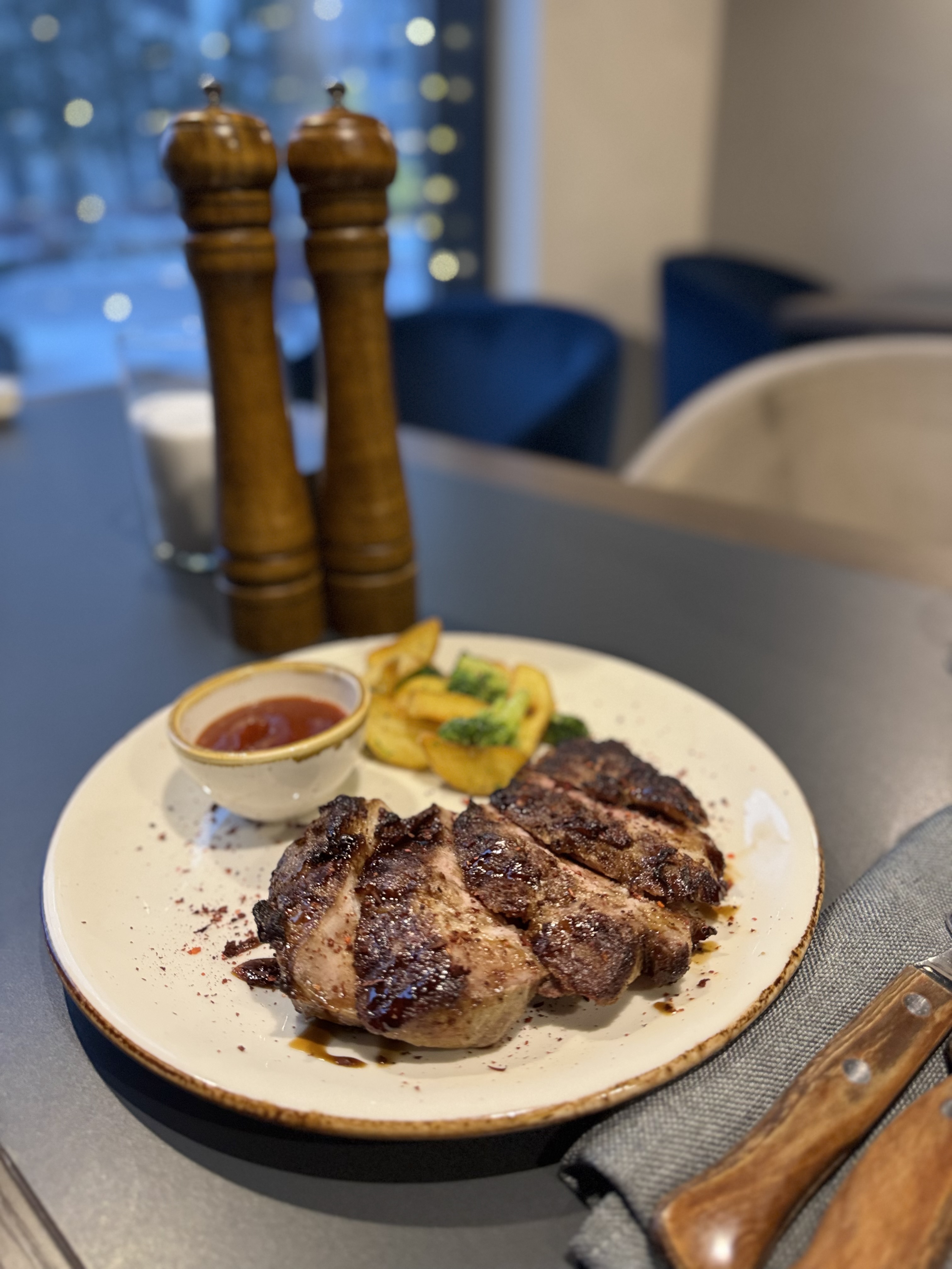 DELLÍCÍA Gastro Bar image 15