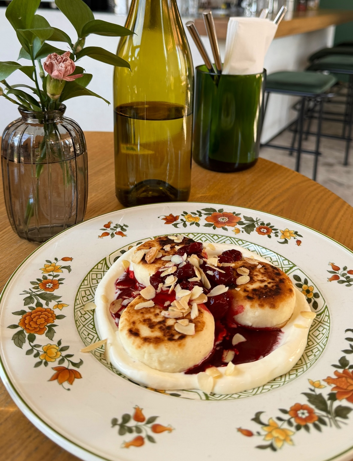 Sunday Cafe image 17