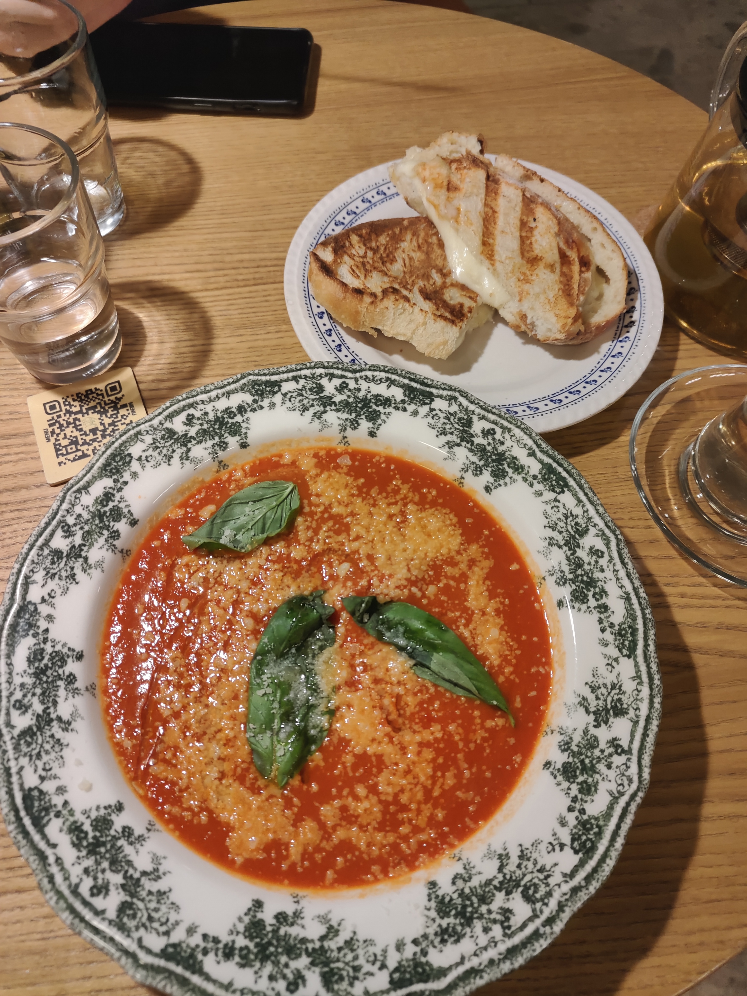 Sunday Cafe image 19