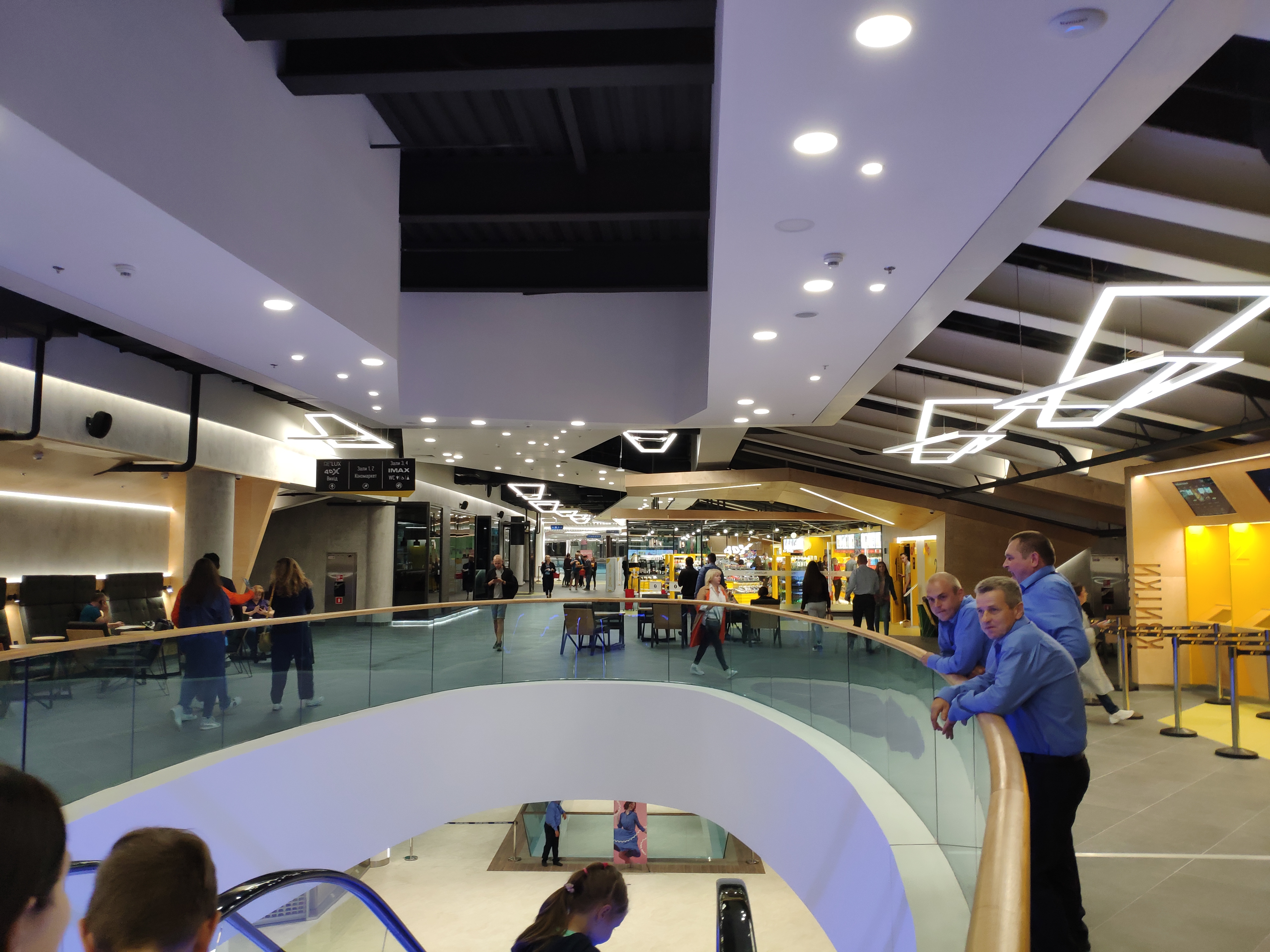 The Varenik - handmade cafe - ТРЦ River Mall image 15