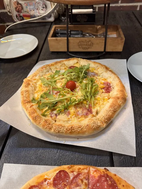 Pizzburg Pizza Point image 19
