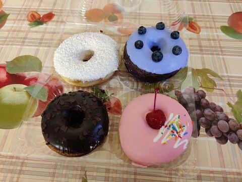 Donuts club image 3