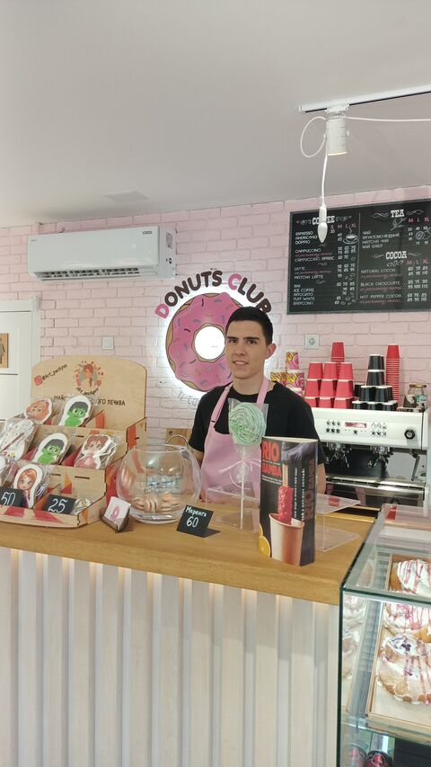 Donuts club image 8