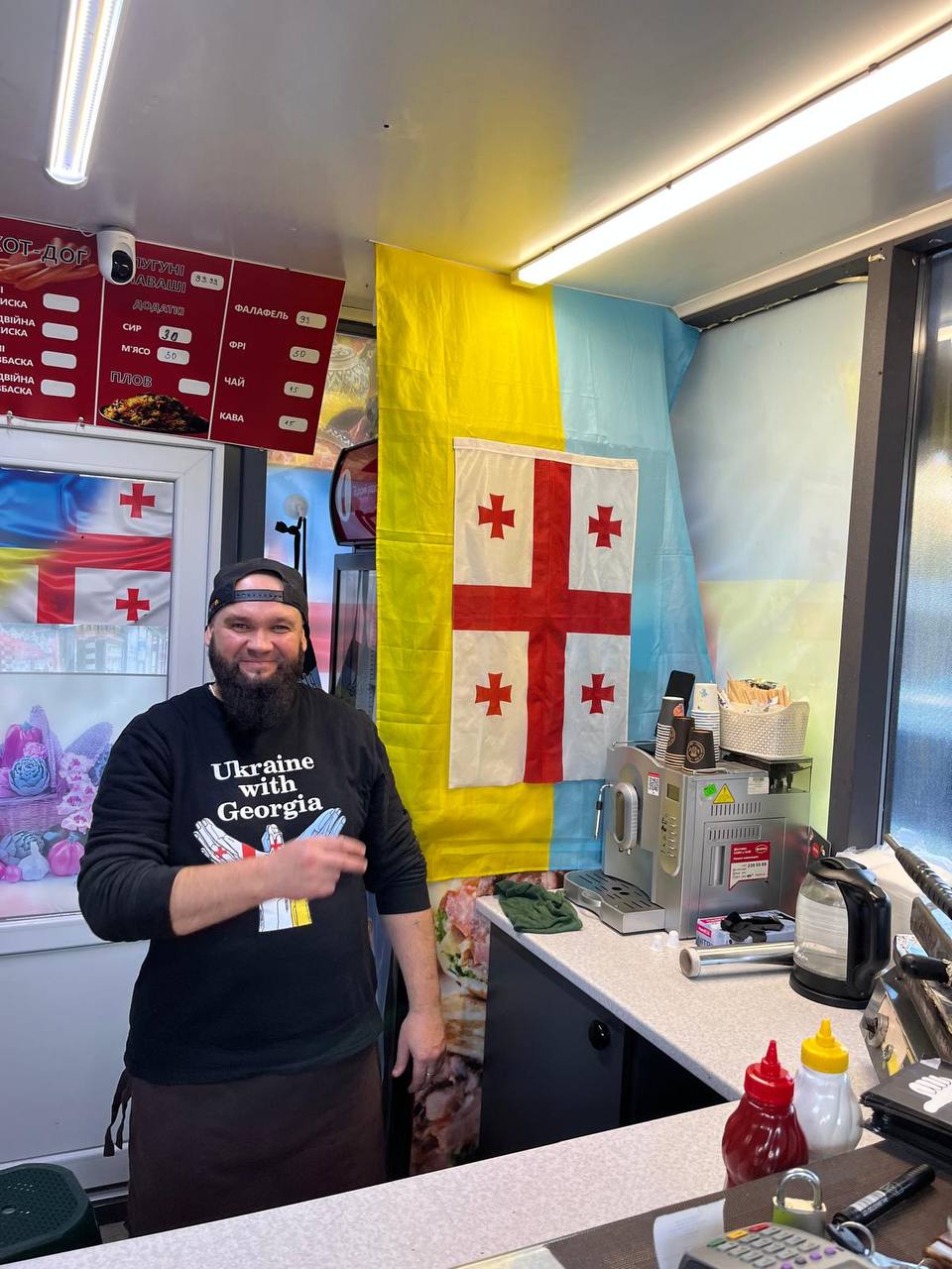 Hruzynsʹka Shaurma Na Hryhorenka image 16