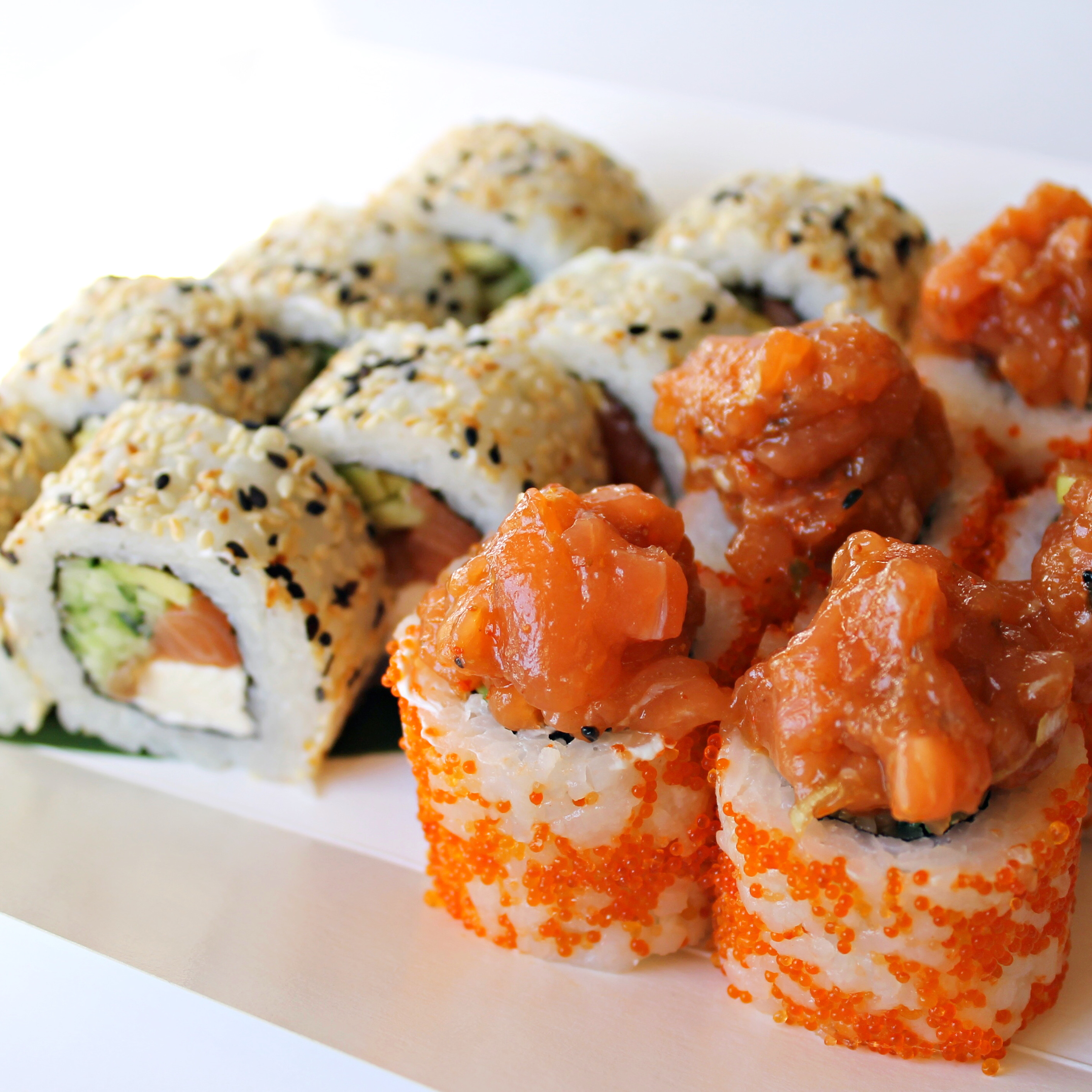 Sushi Kushi суші бар & доставка image 12