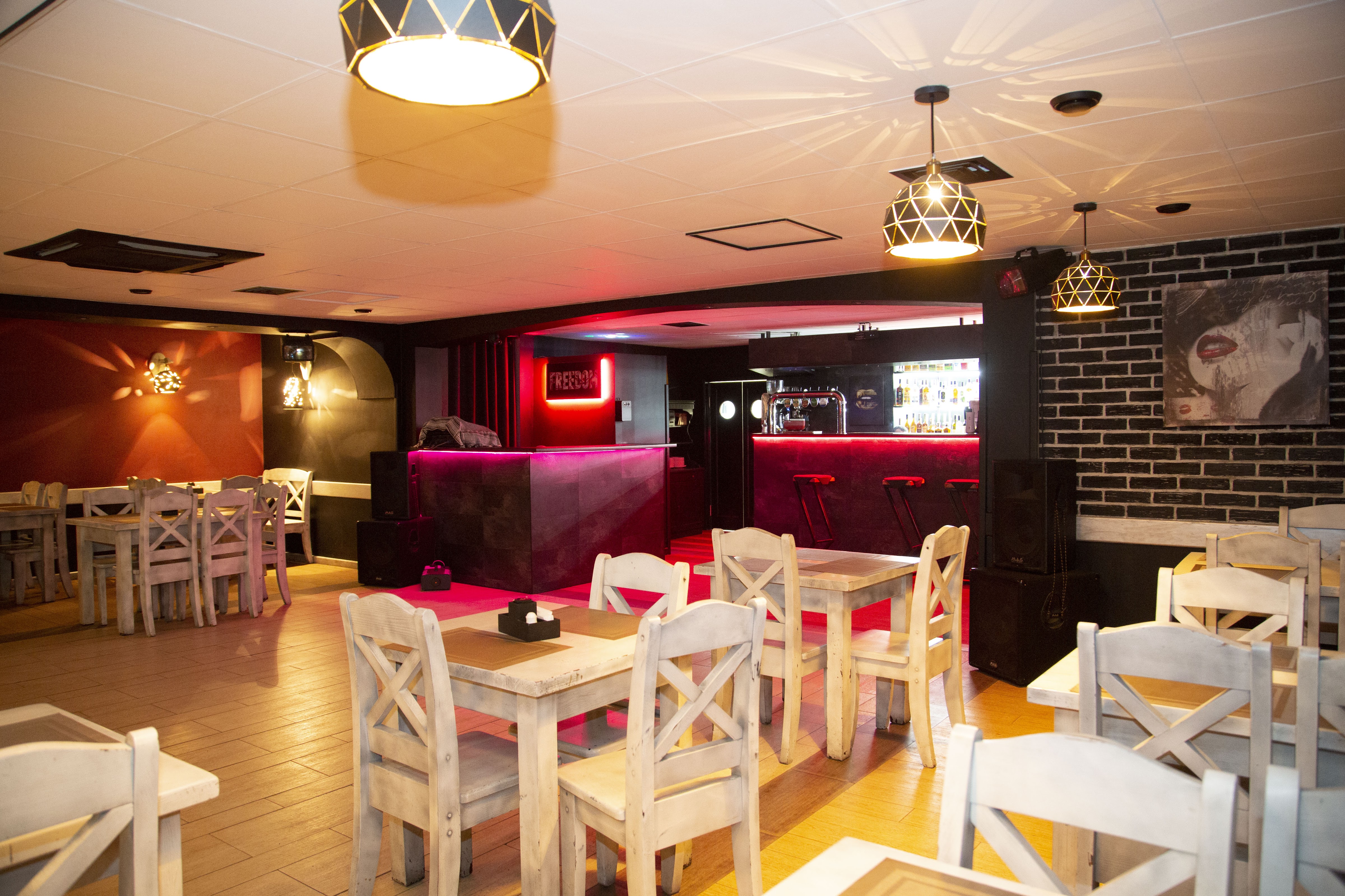 Chervonyy Khutir image 1