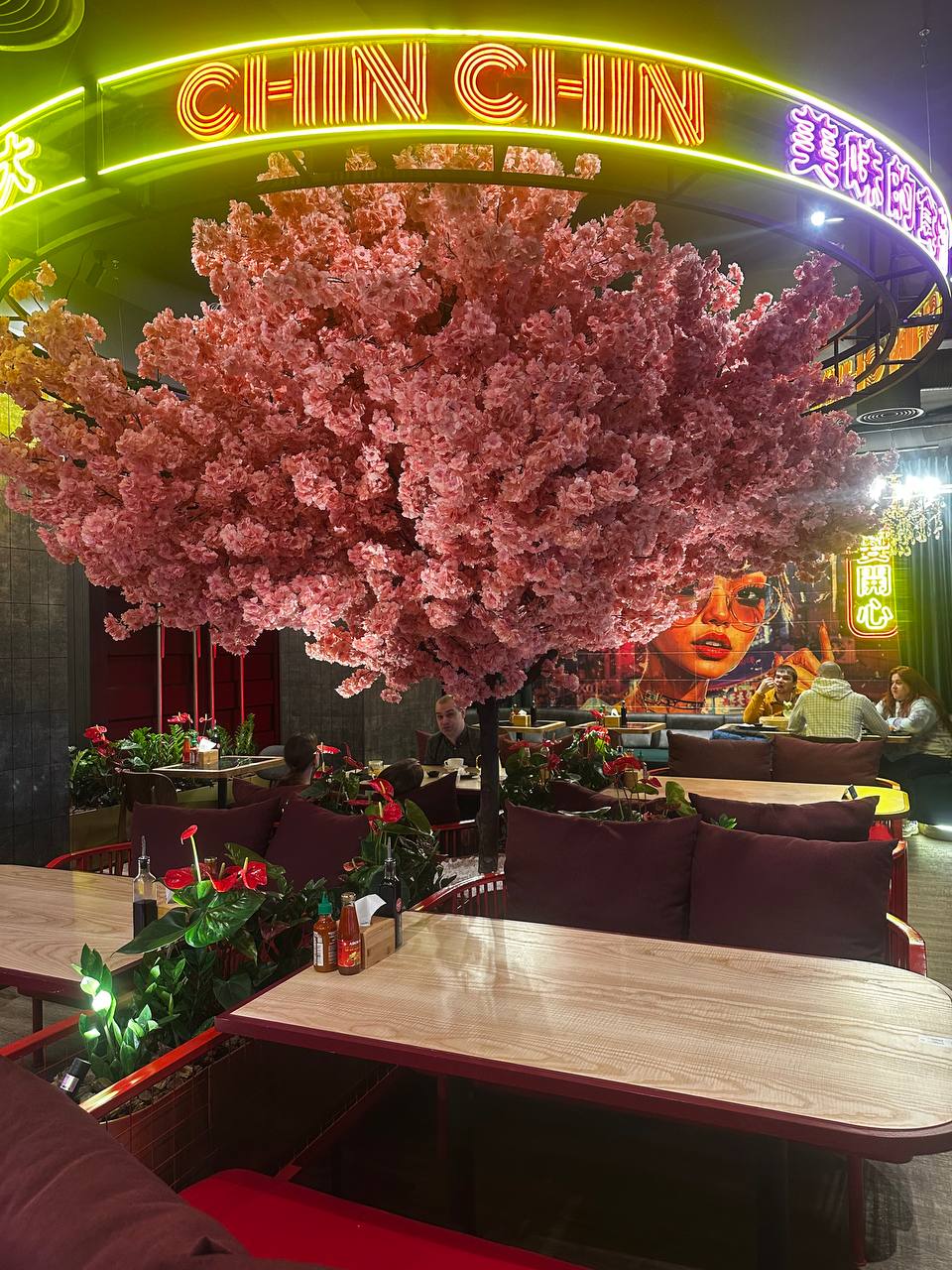 Chin Chin на Русанівській набережній image 16