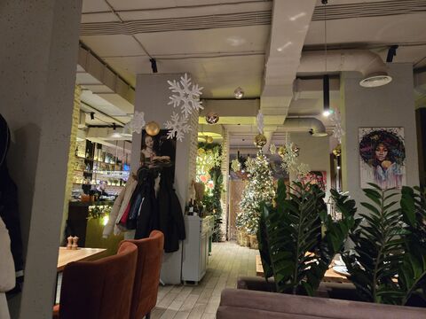 TownCafe image 15