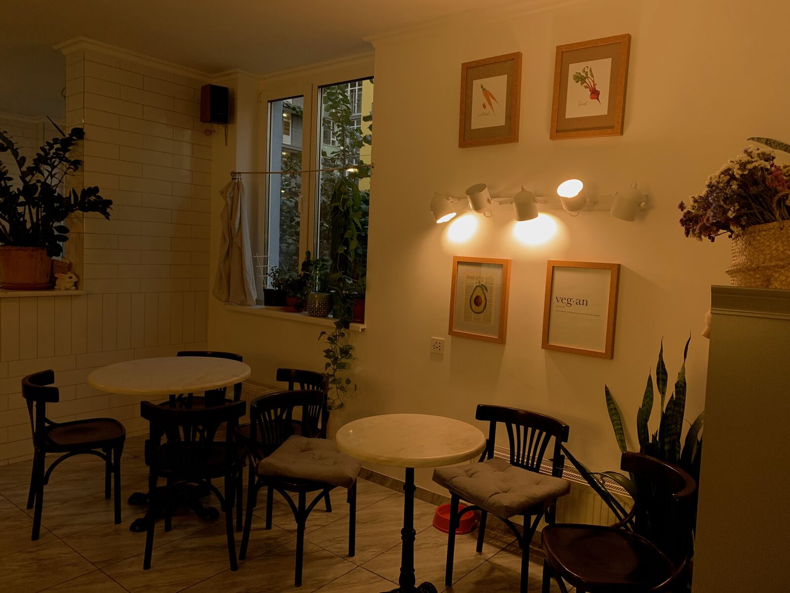 Holy Avocado Cafe image 16