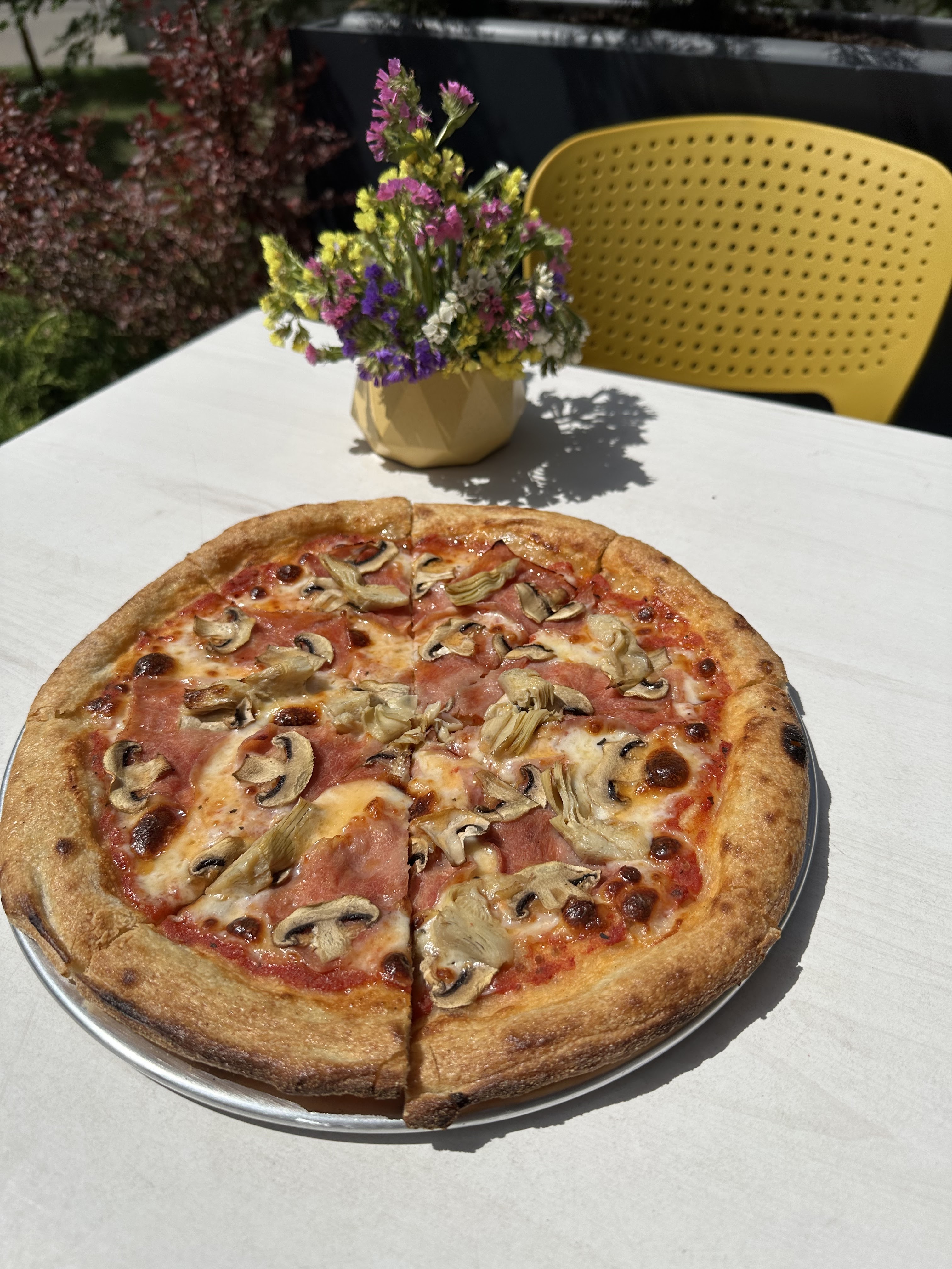 FAINE BISTRO image 14