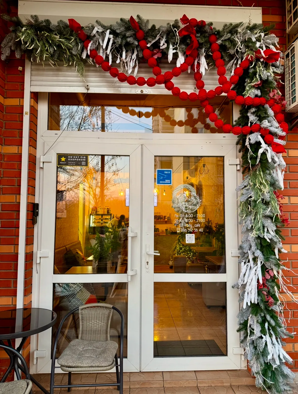 Polly Cafe image 12