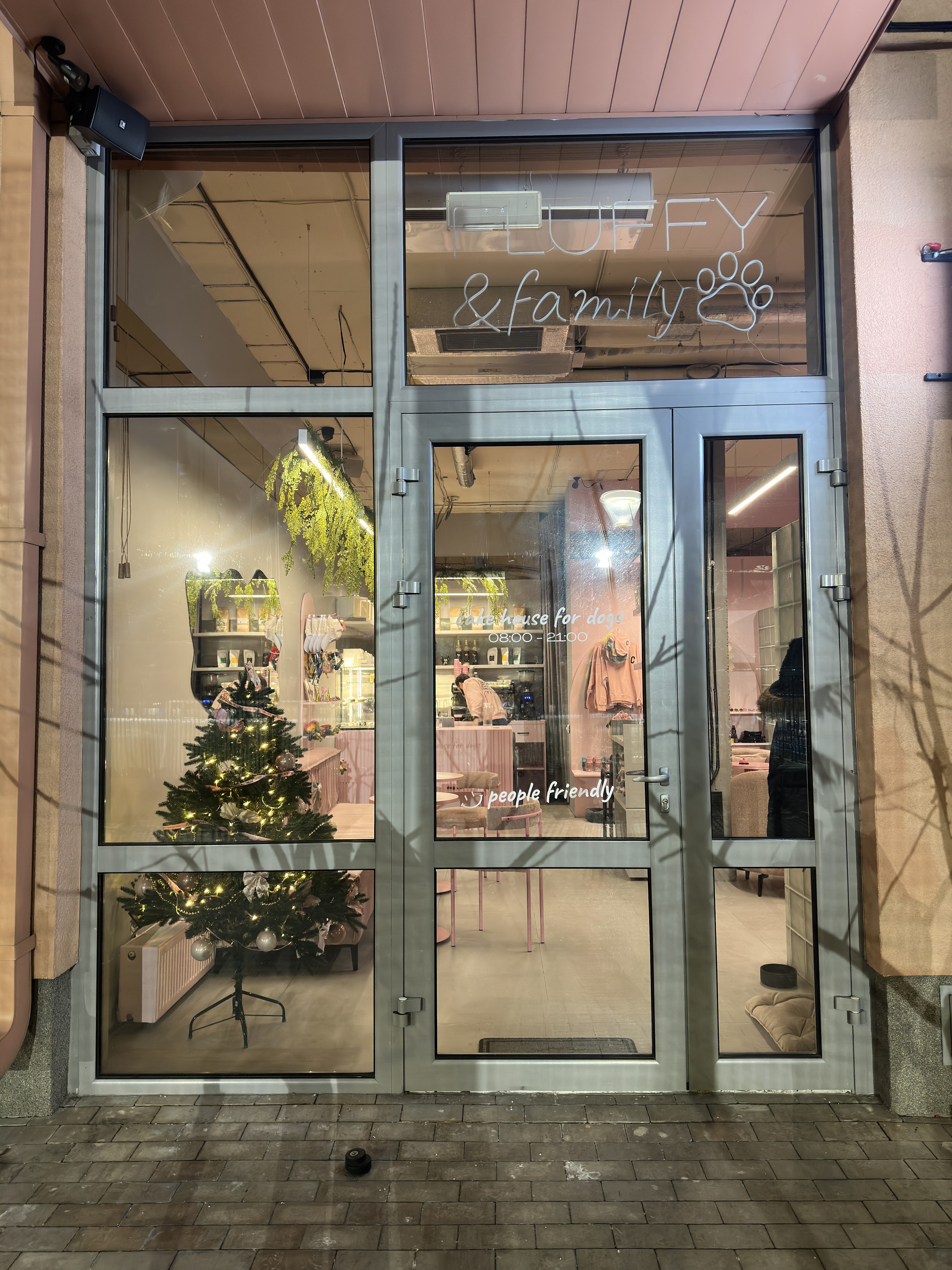 Fluffy&Family image 11