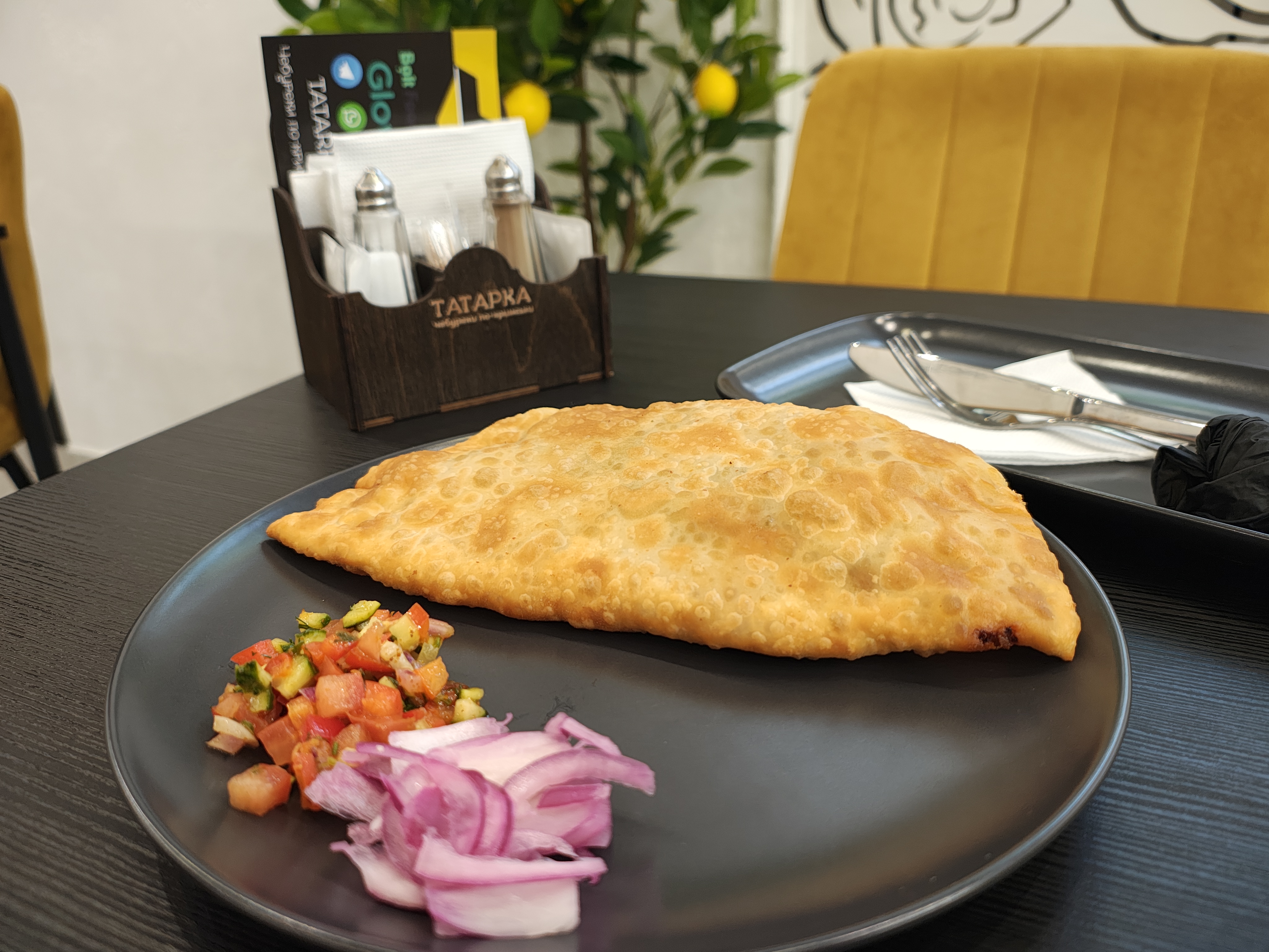 Tatarka Chebureky Po-Krymsʹky image 12