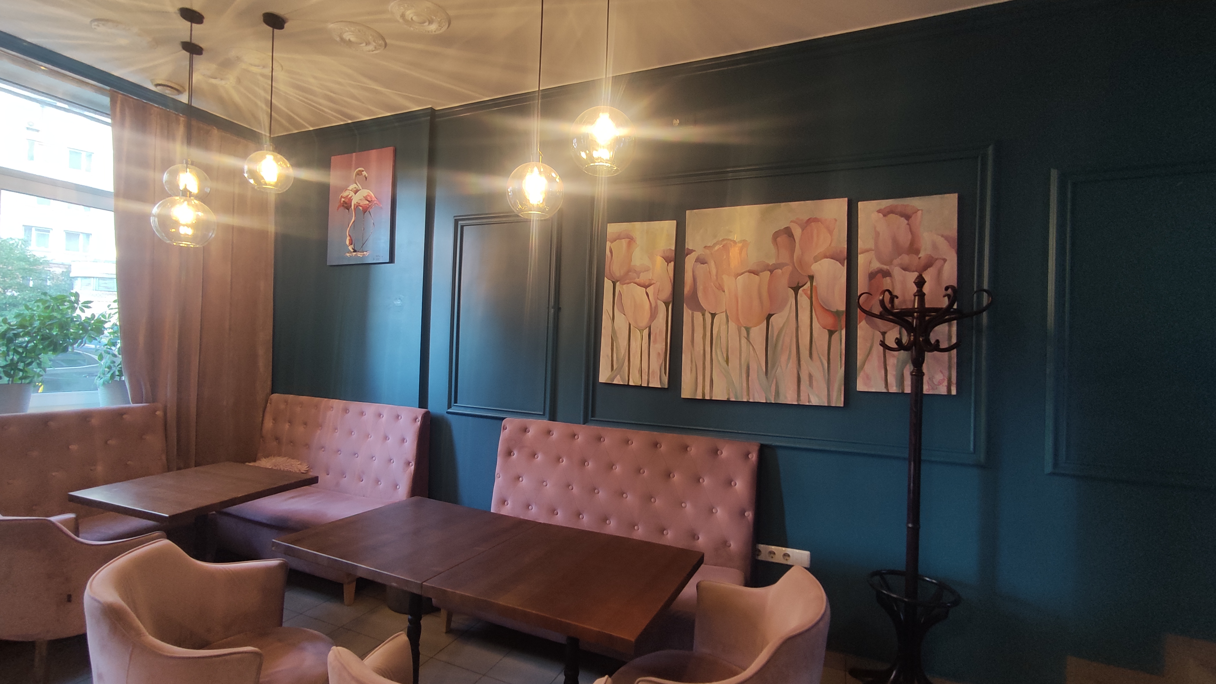 ШУ кафе-кондитерська image 7