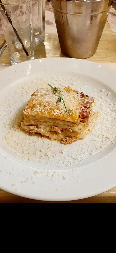 Pesto Cafe image 8