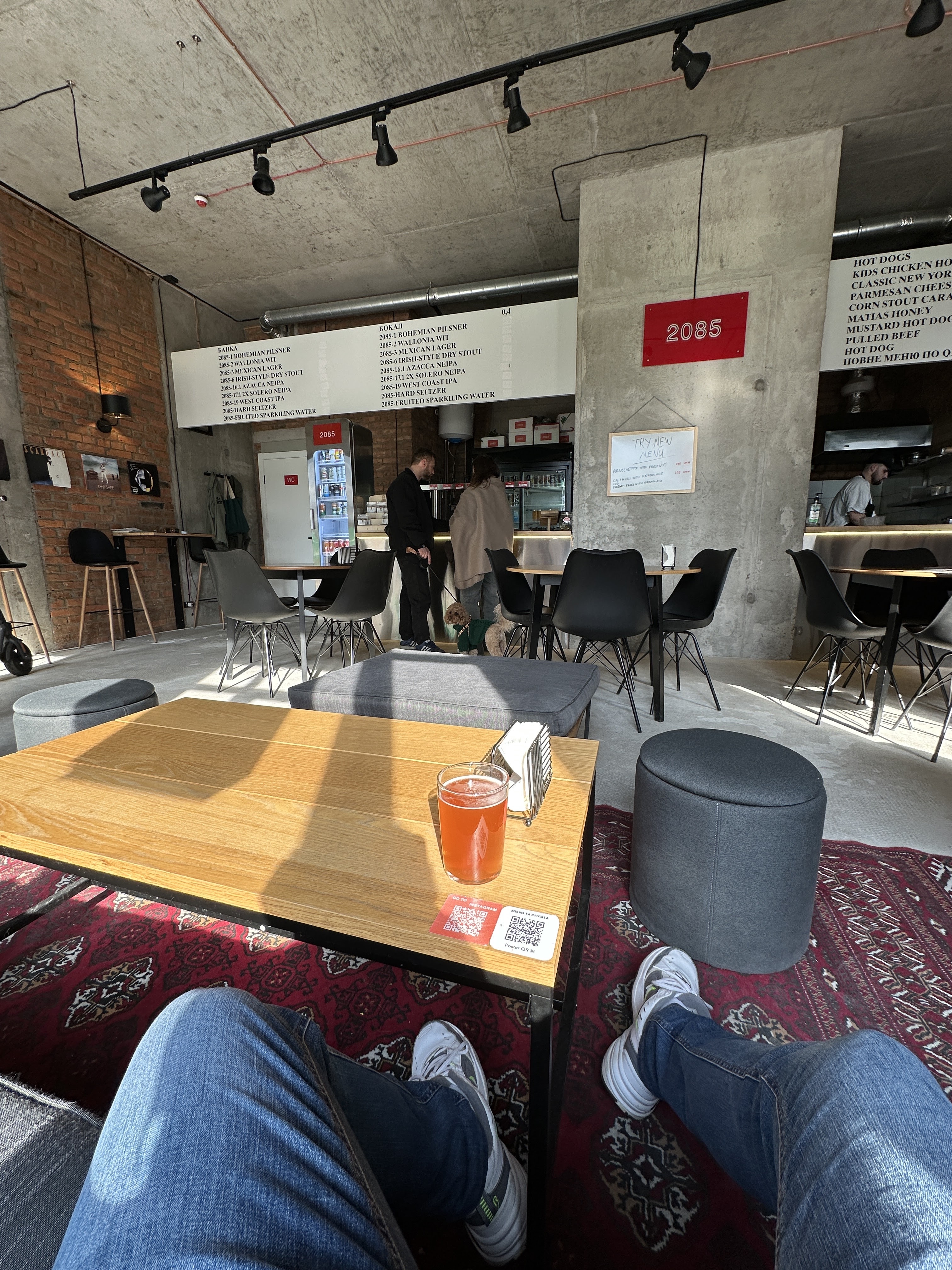 2085 TAPROOM-1 image 20