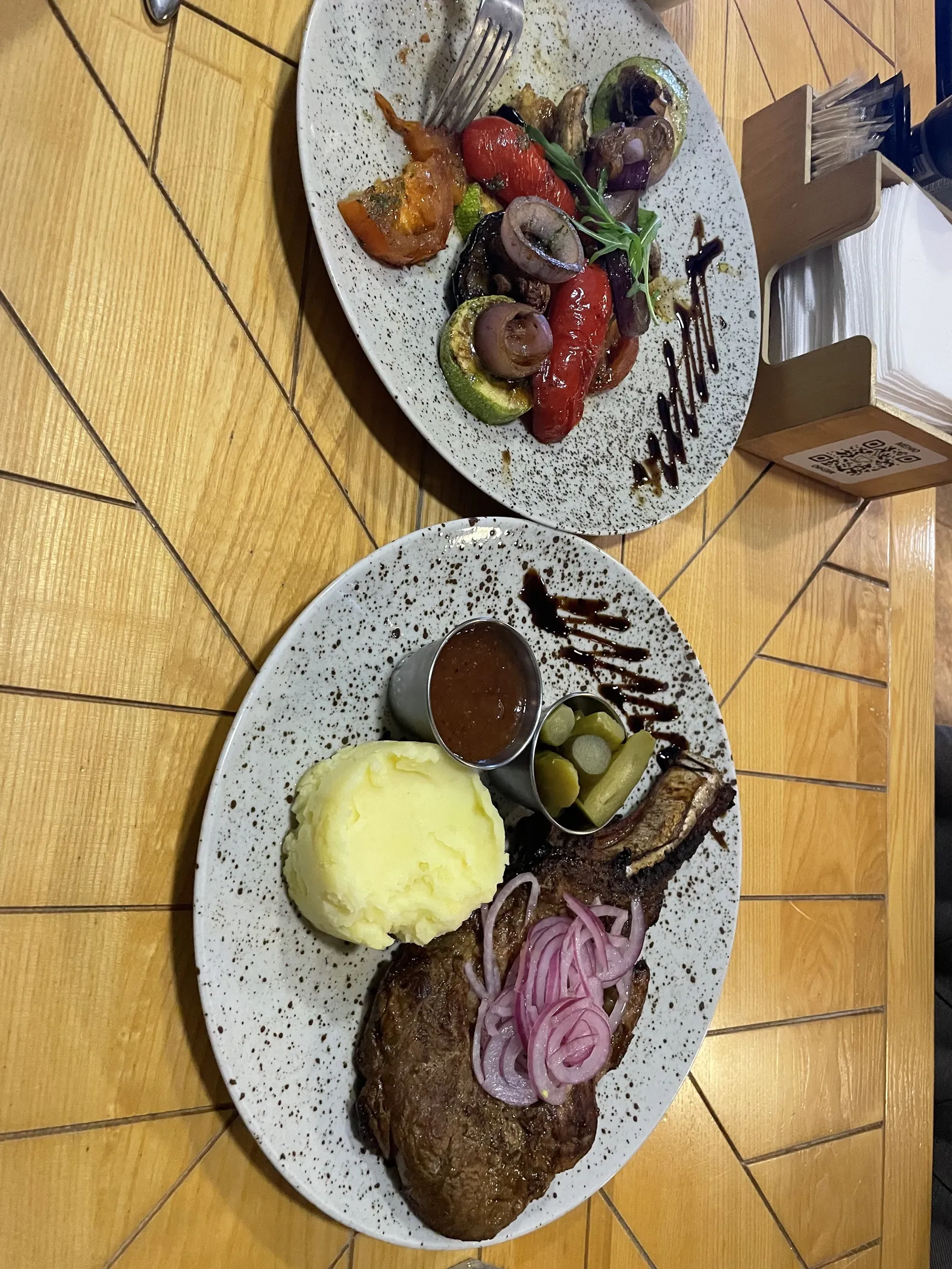 Raf cafe image 13