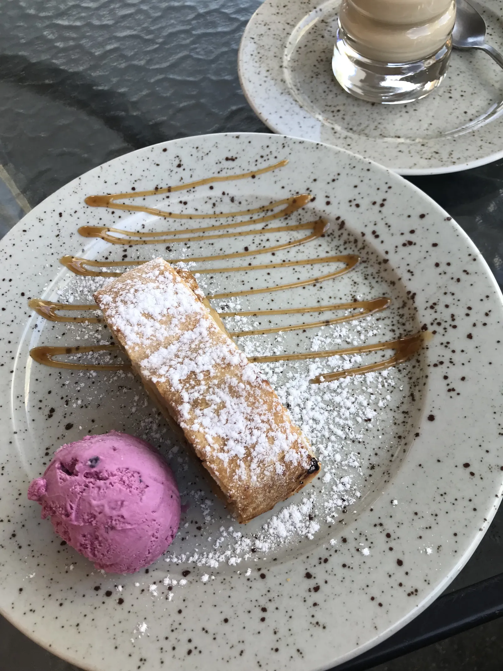 Raf cafe image 16