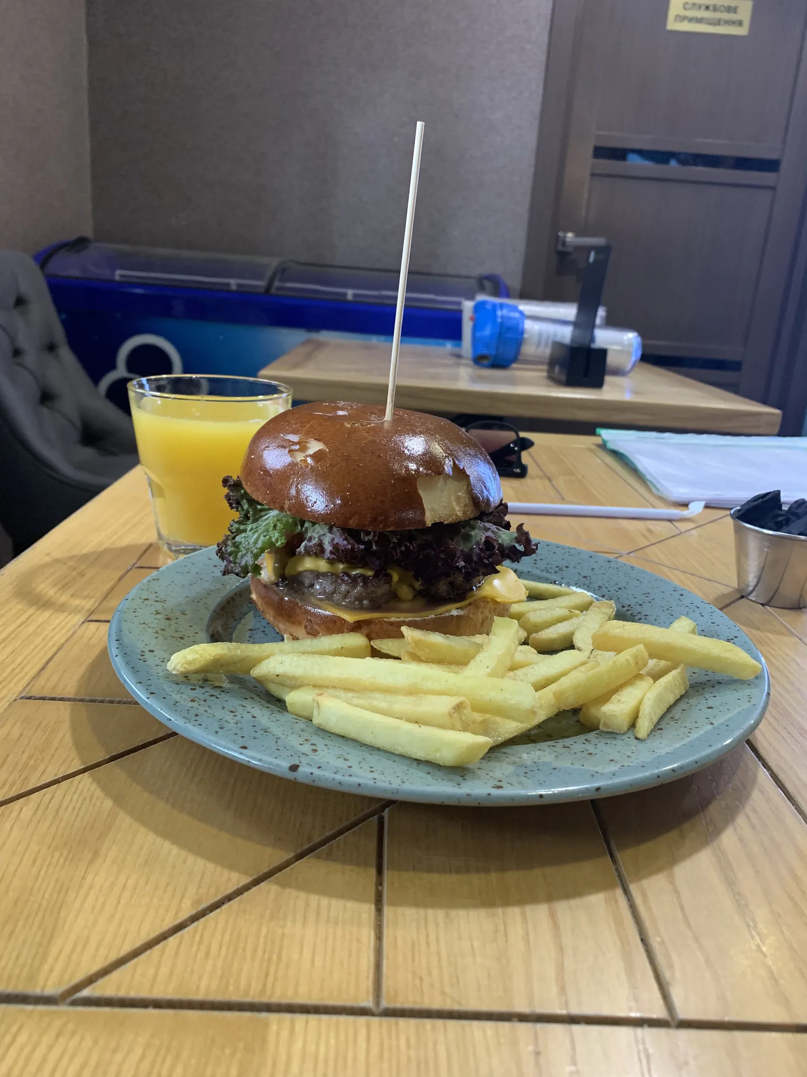 Raf cafe image 19