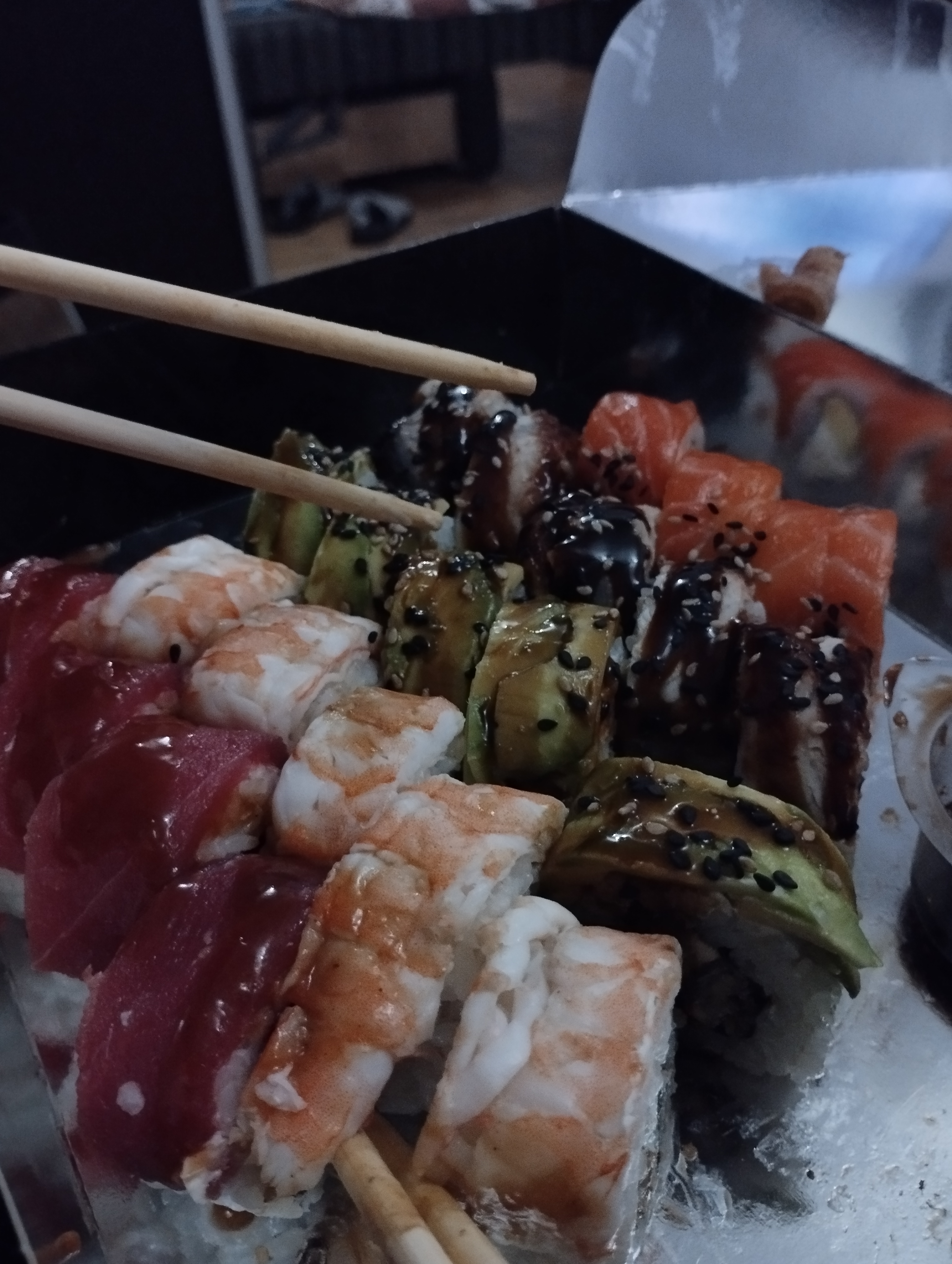 Sushi Zoom Харківське шосе image 8