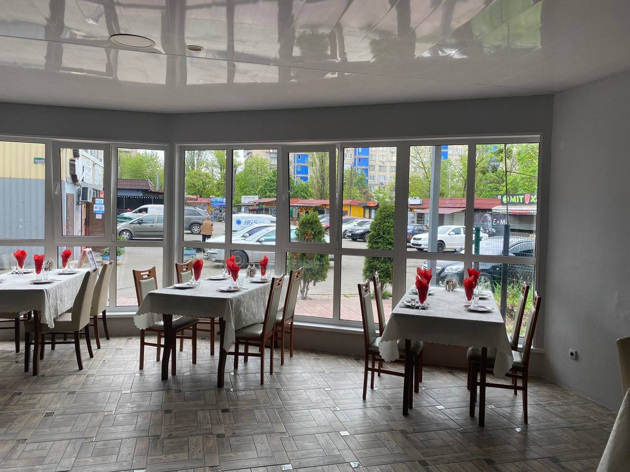 Мілленіум Кафе image 1