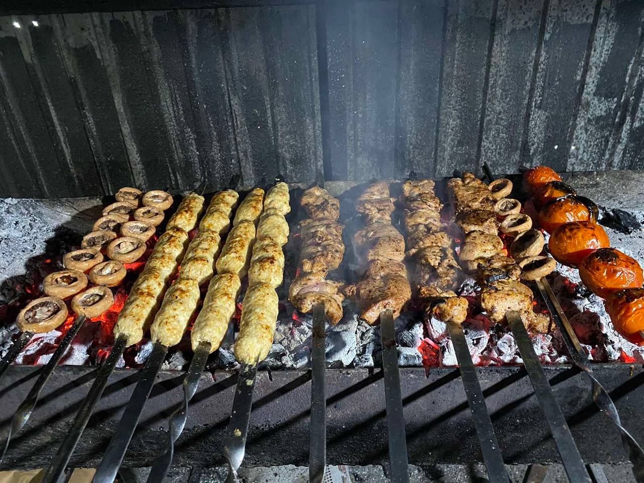 Мілленіум Кафе image 3