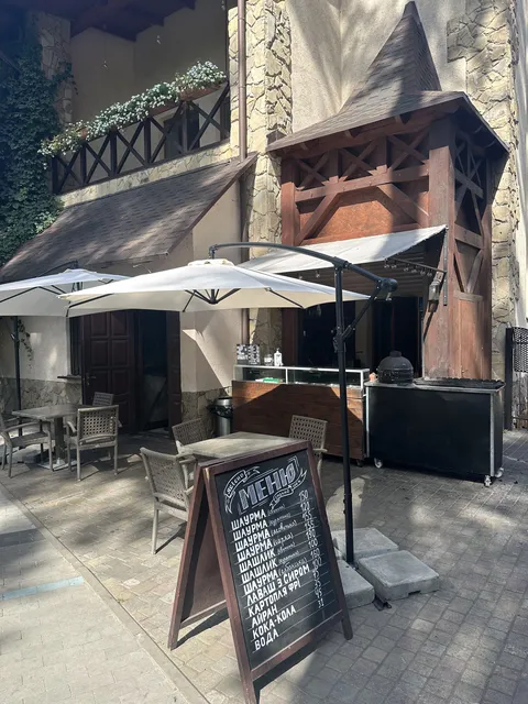 Hunter Shawarma image 1