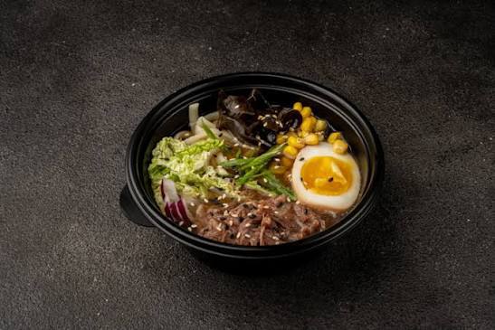 Avilov Food House image 17