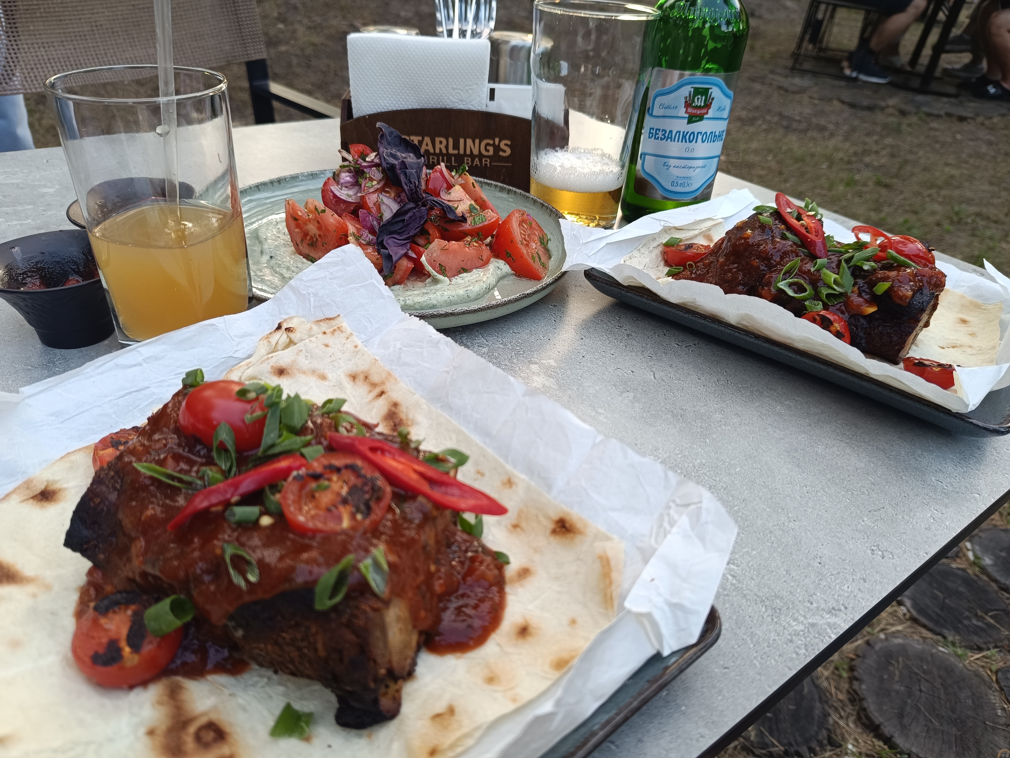 Starling’s Grill Bar image 17