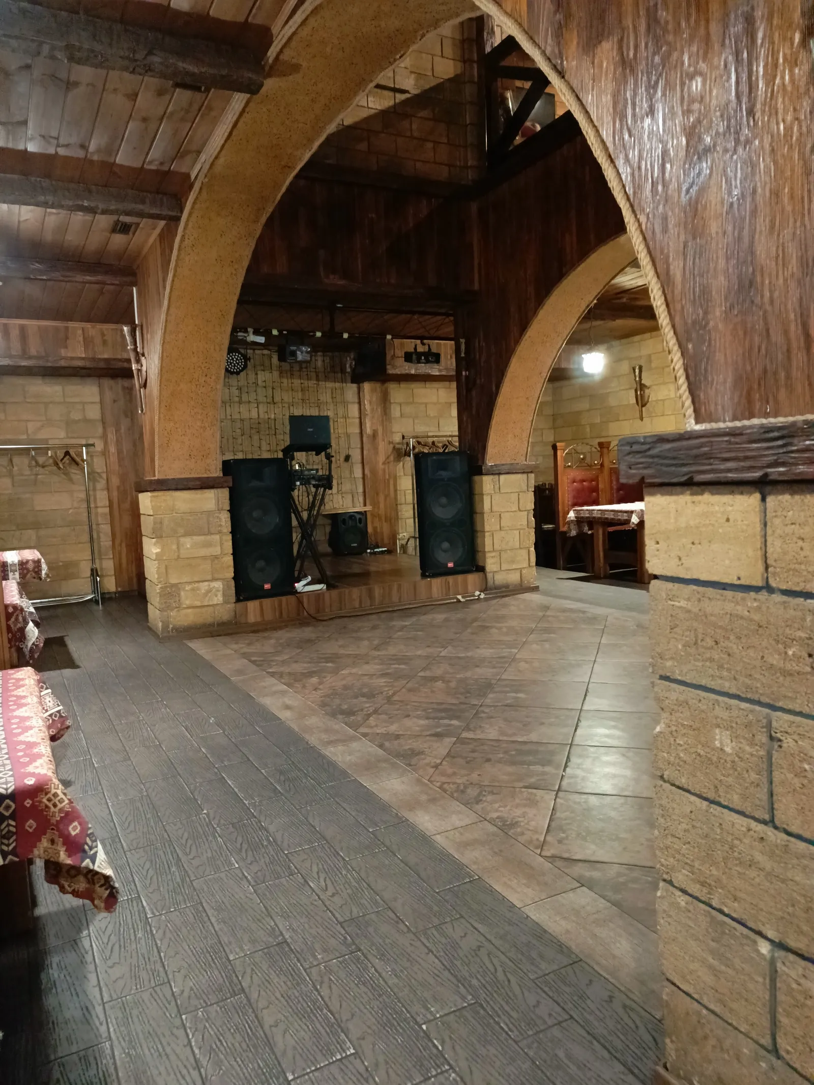 Robin Hood image 19