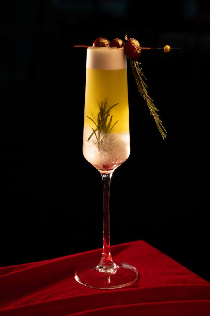 G-Sky Lounge & Karaoke & Roof Terrace image 19