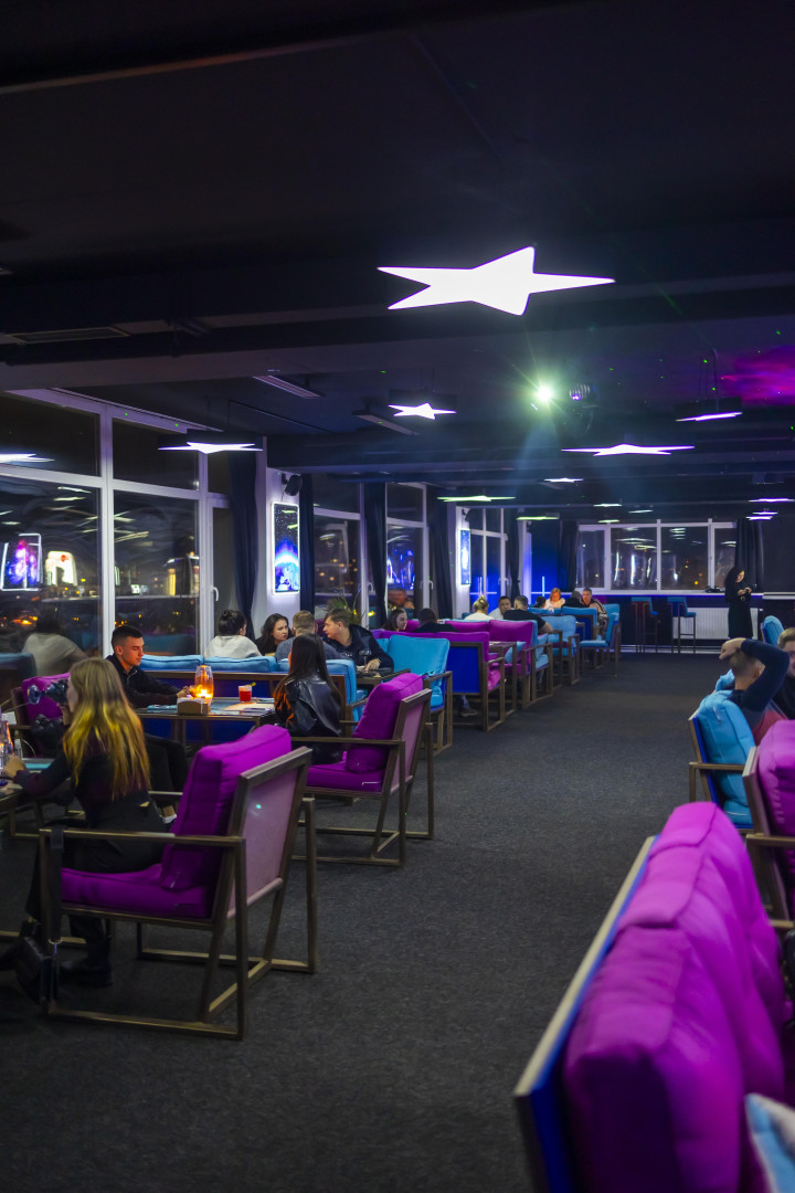 G-Sky Lounge & Karaoke & Roof Terrace image 20