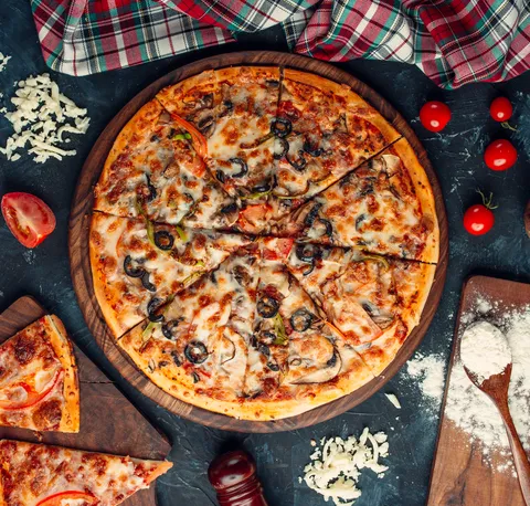 Pizza & Pasta Trattoria image 13