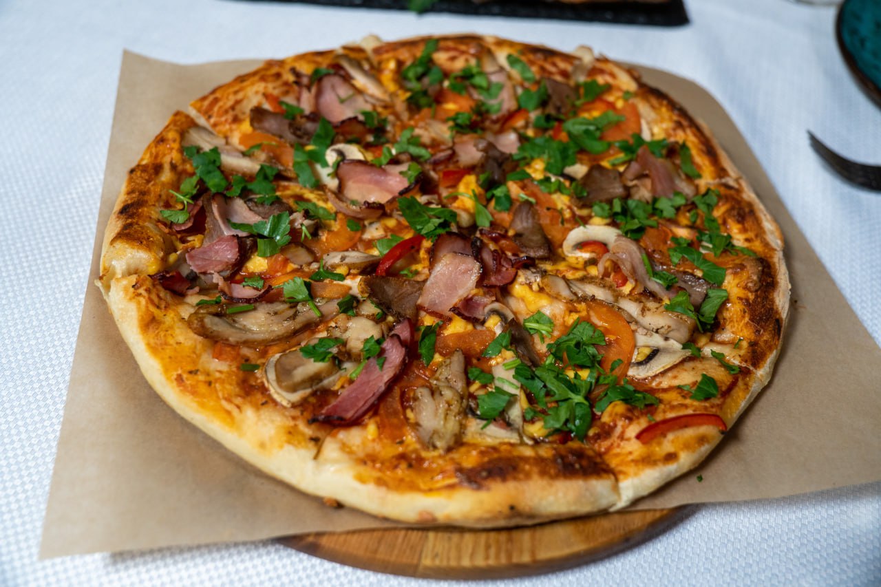 Pizza & Pasta Trattoria image 16