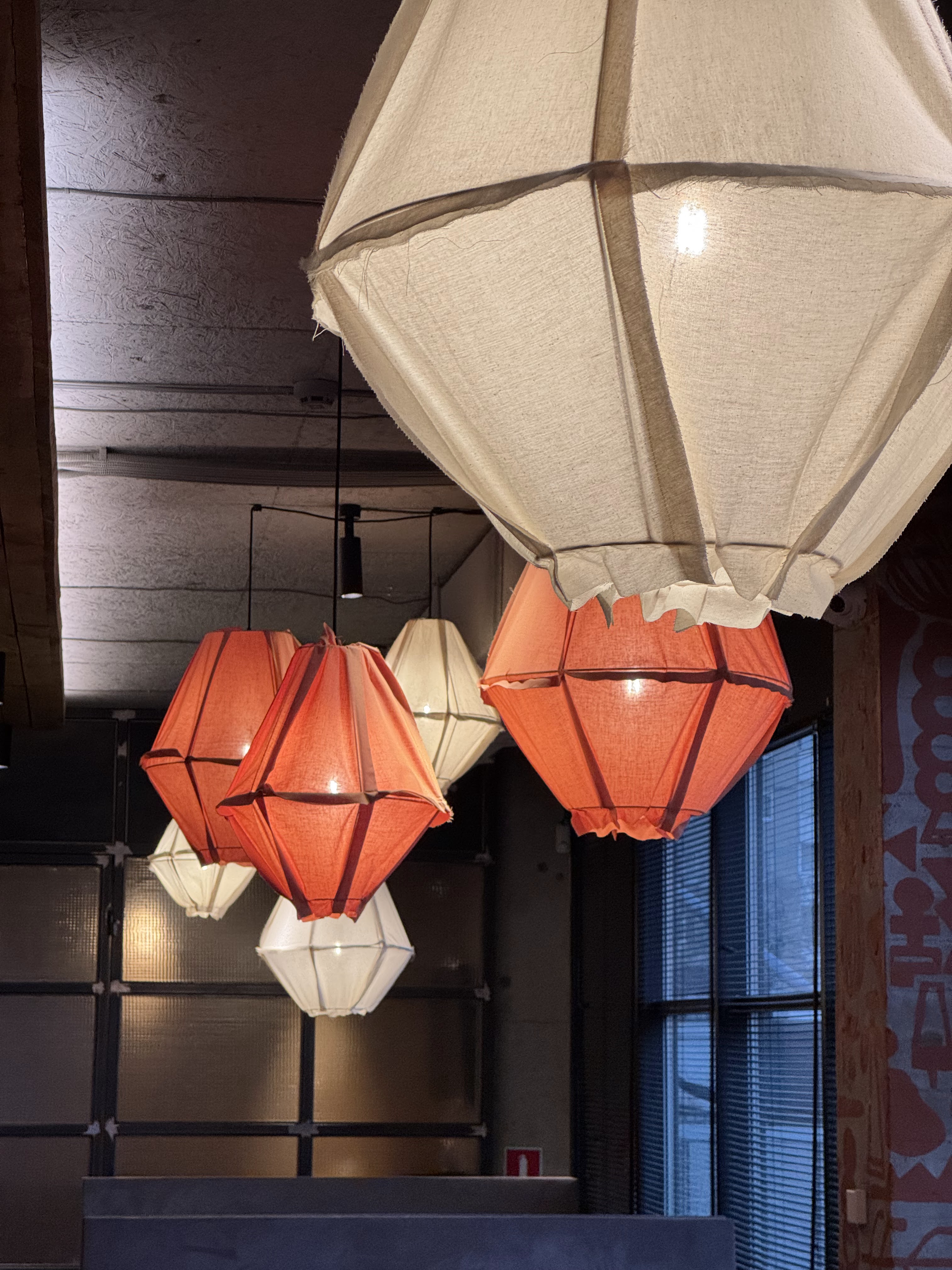 Теплий на Троєщині image 18