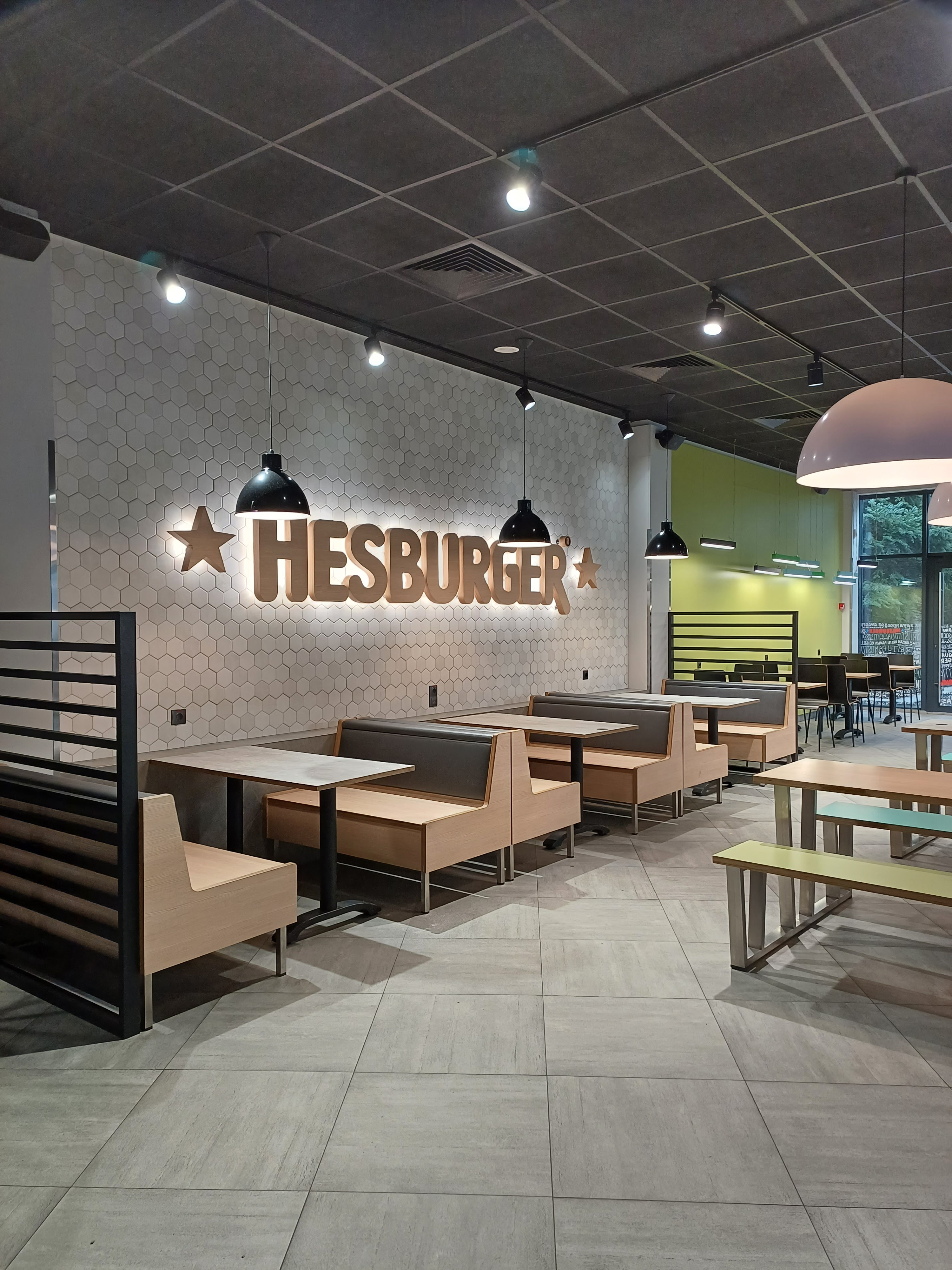 Hesburger Бровари image 17