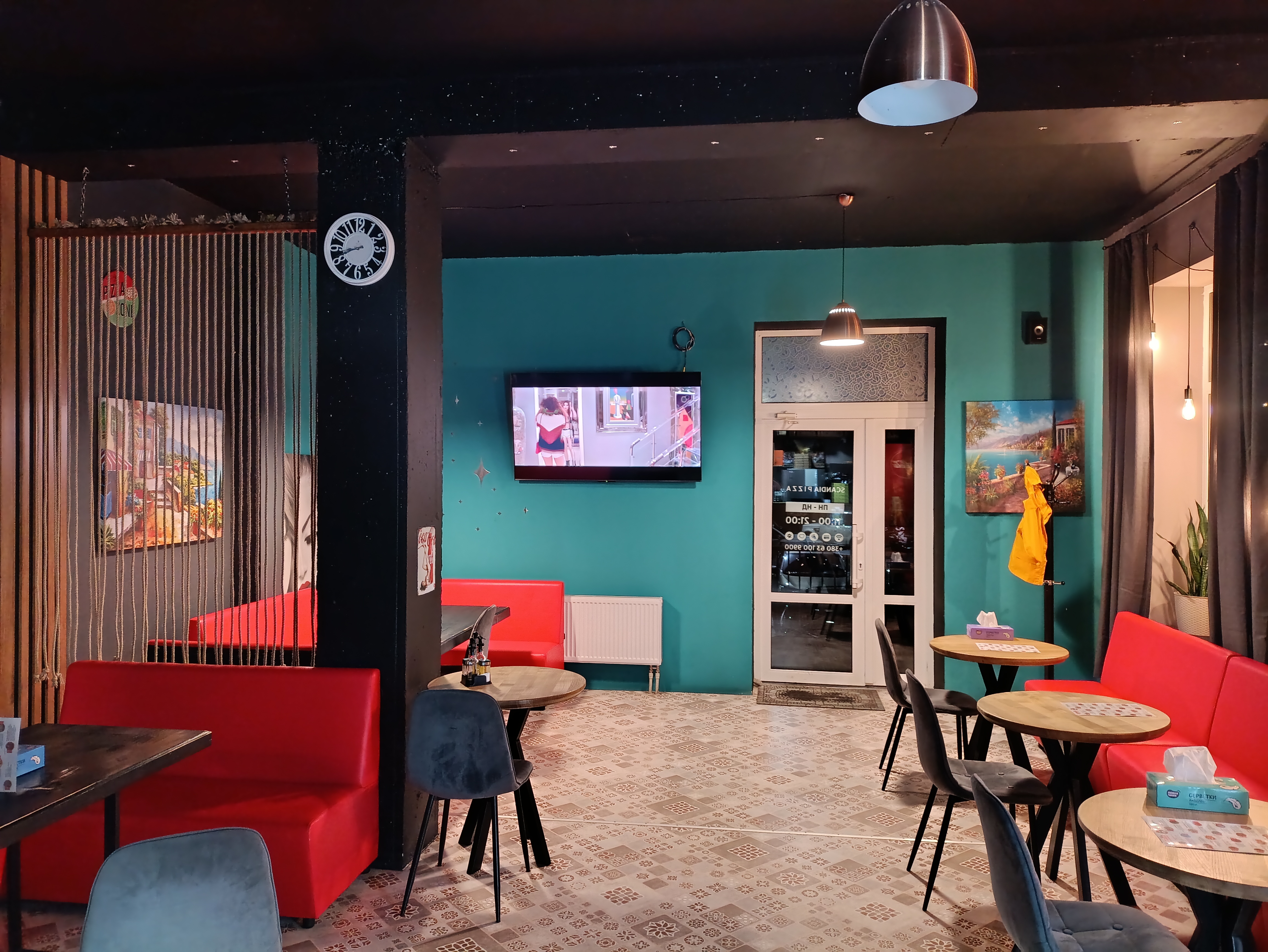 Scandia pizza image 11