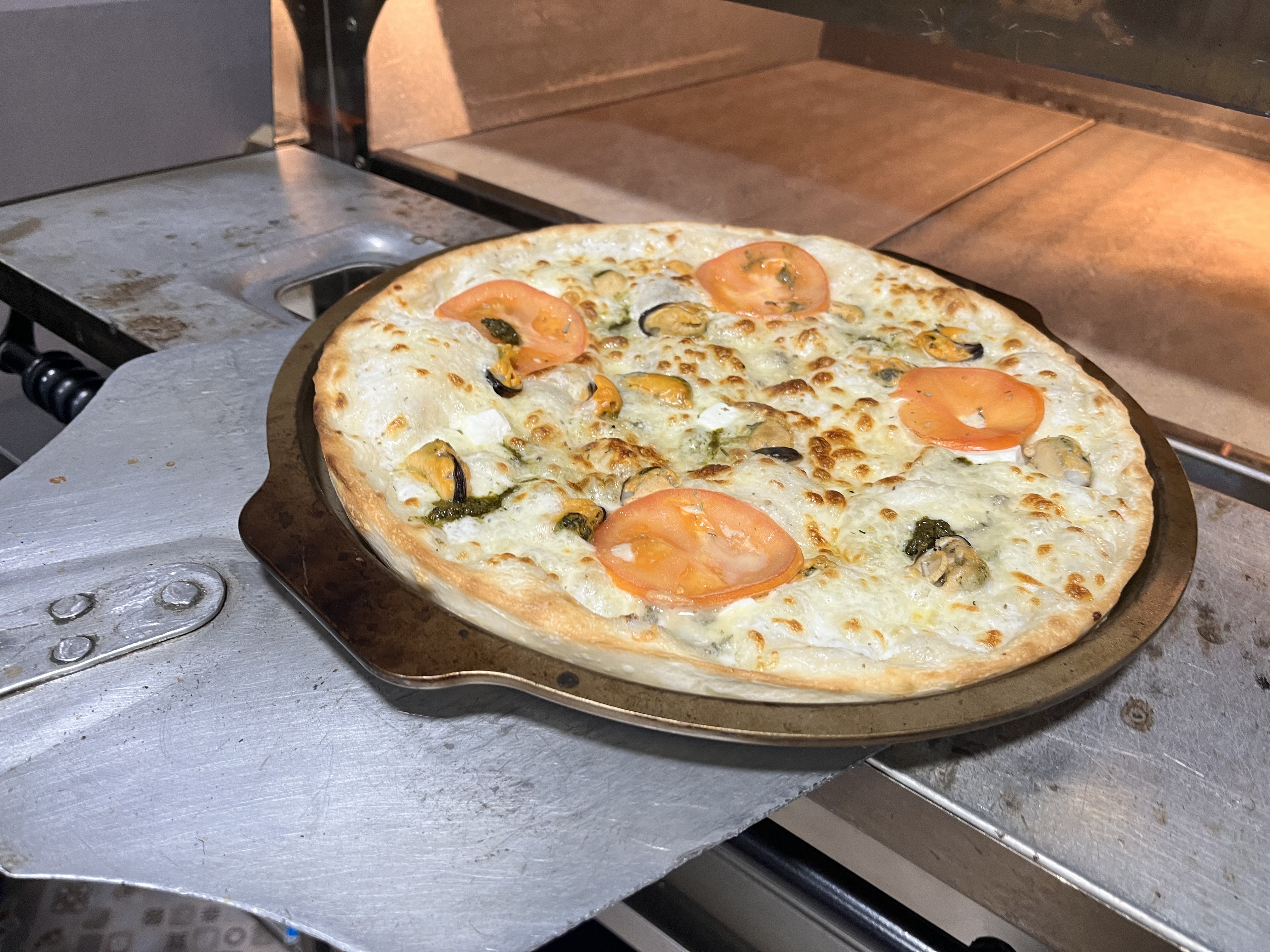 Scandia pizza image 14