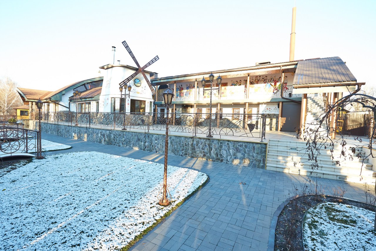 Charivna Taistra image 17