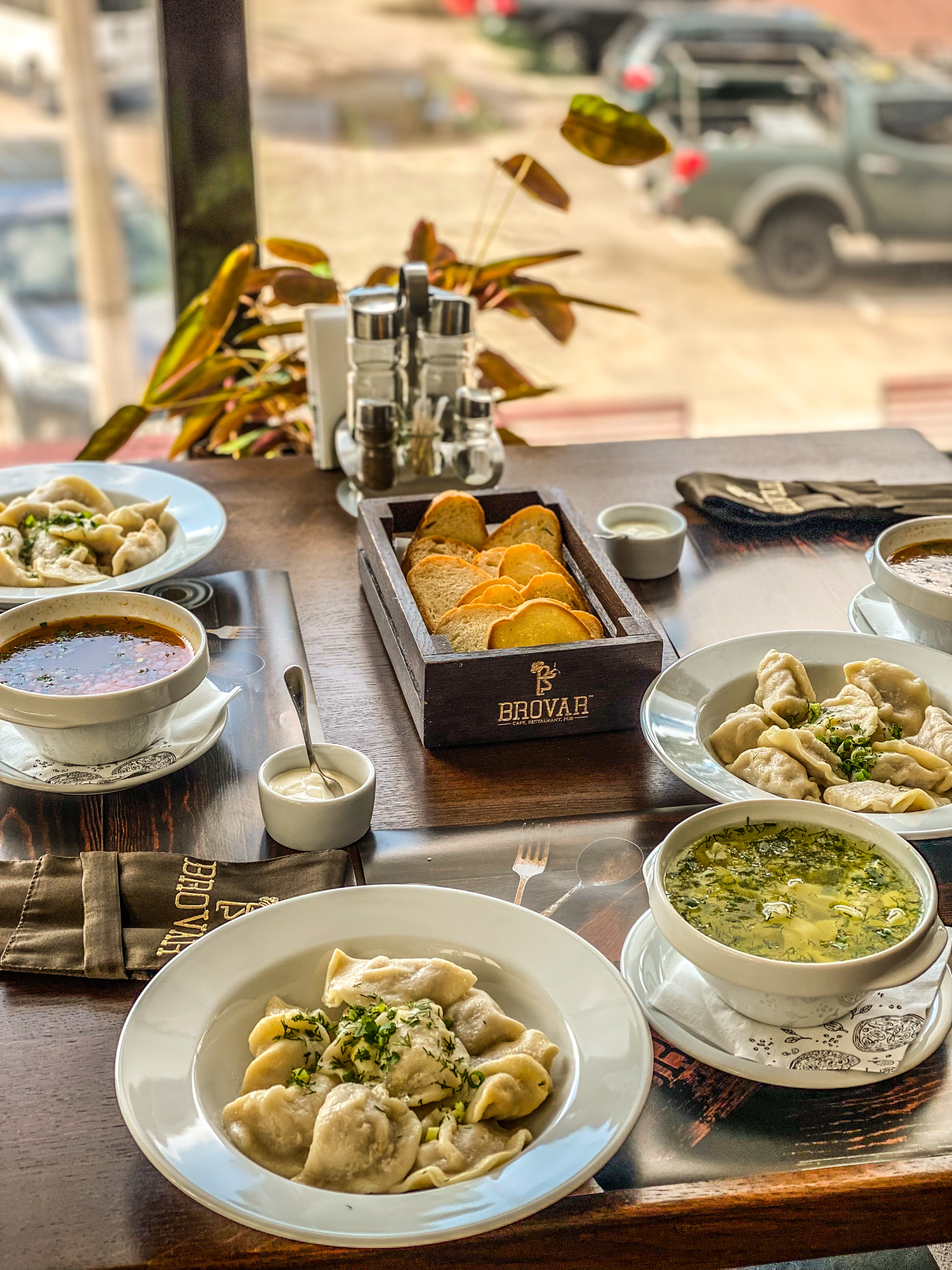 BROVAR | Ресторан, де смак поєднується із затишком! image 17