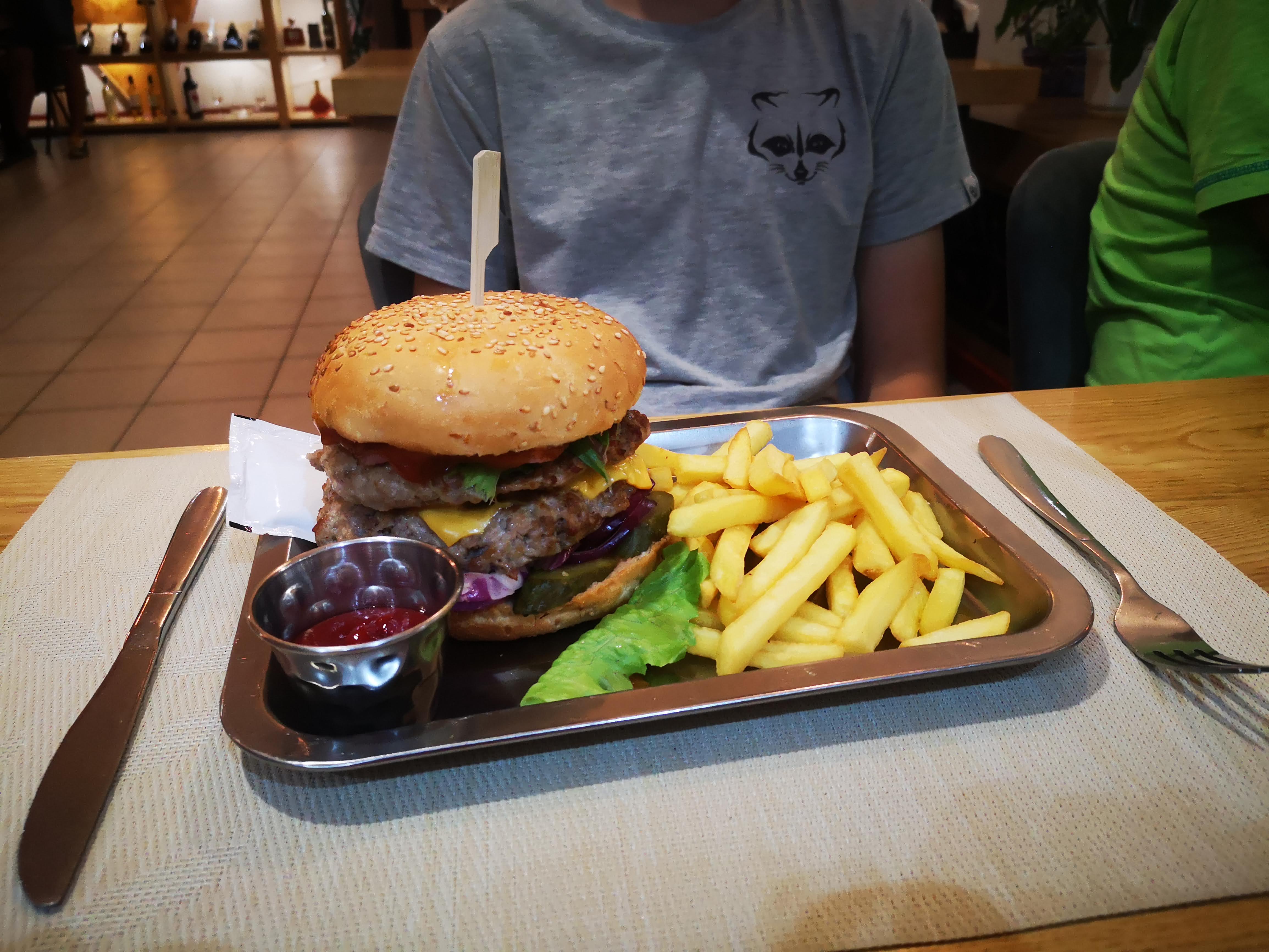 Restoran "Medalʹyon" image 14