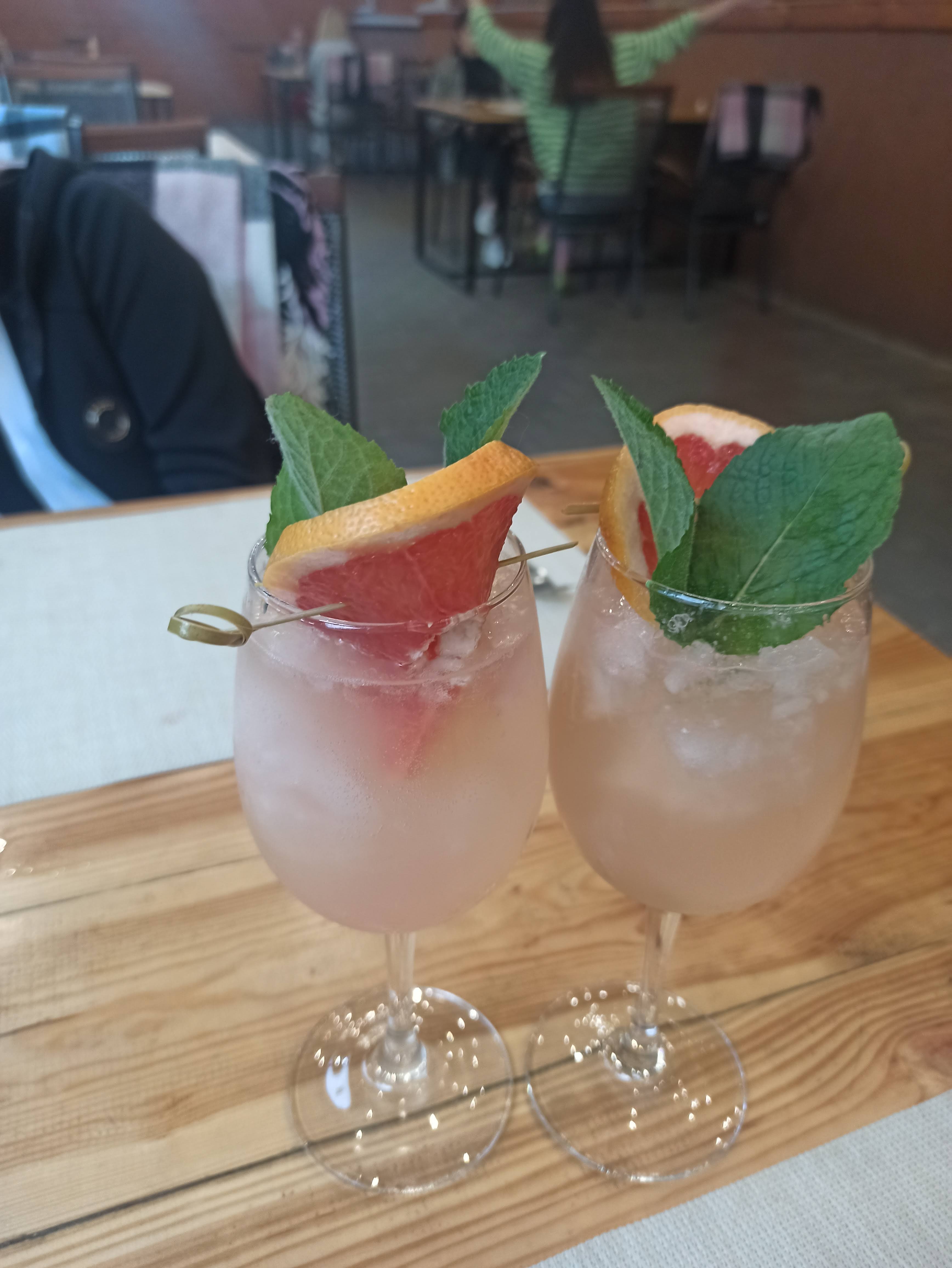 Restoran "Medalʹyon" image 19