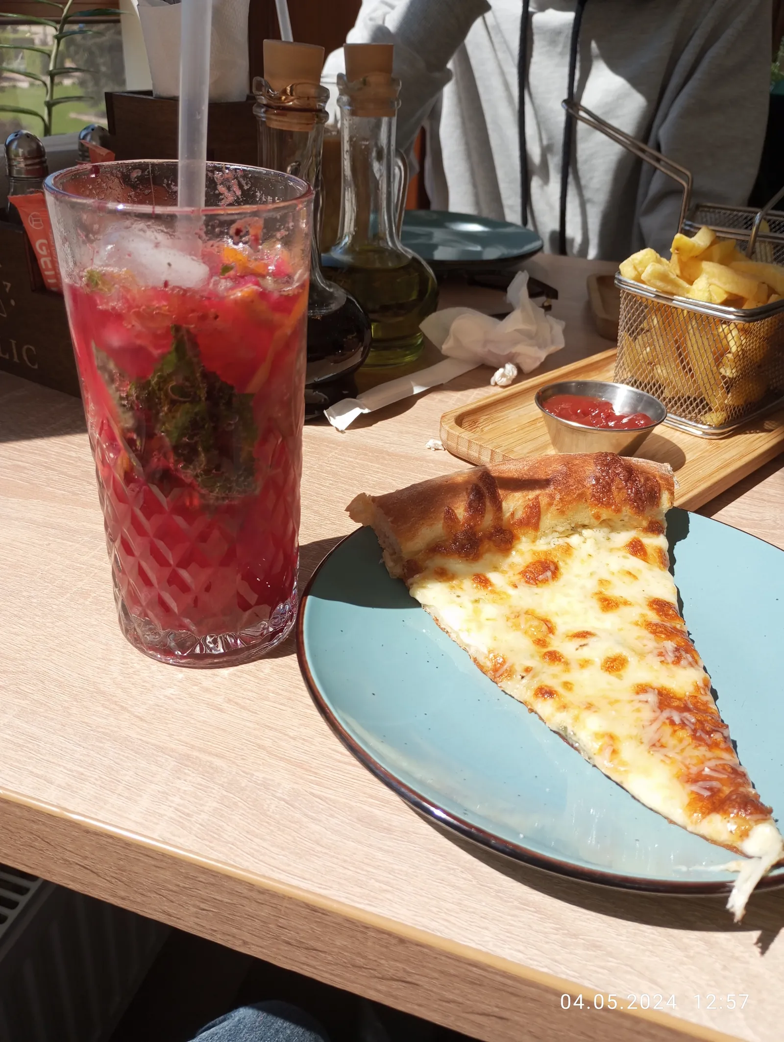 Basilic pizzeria image 20