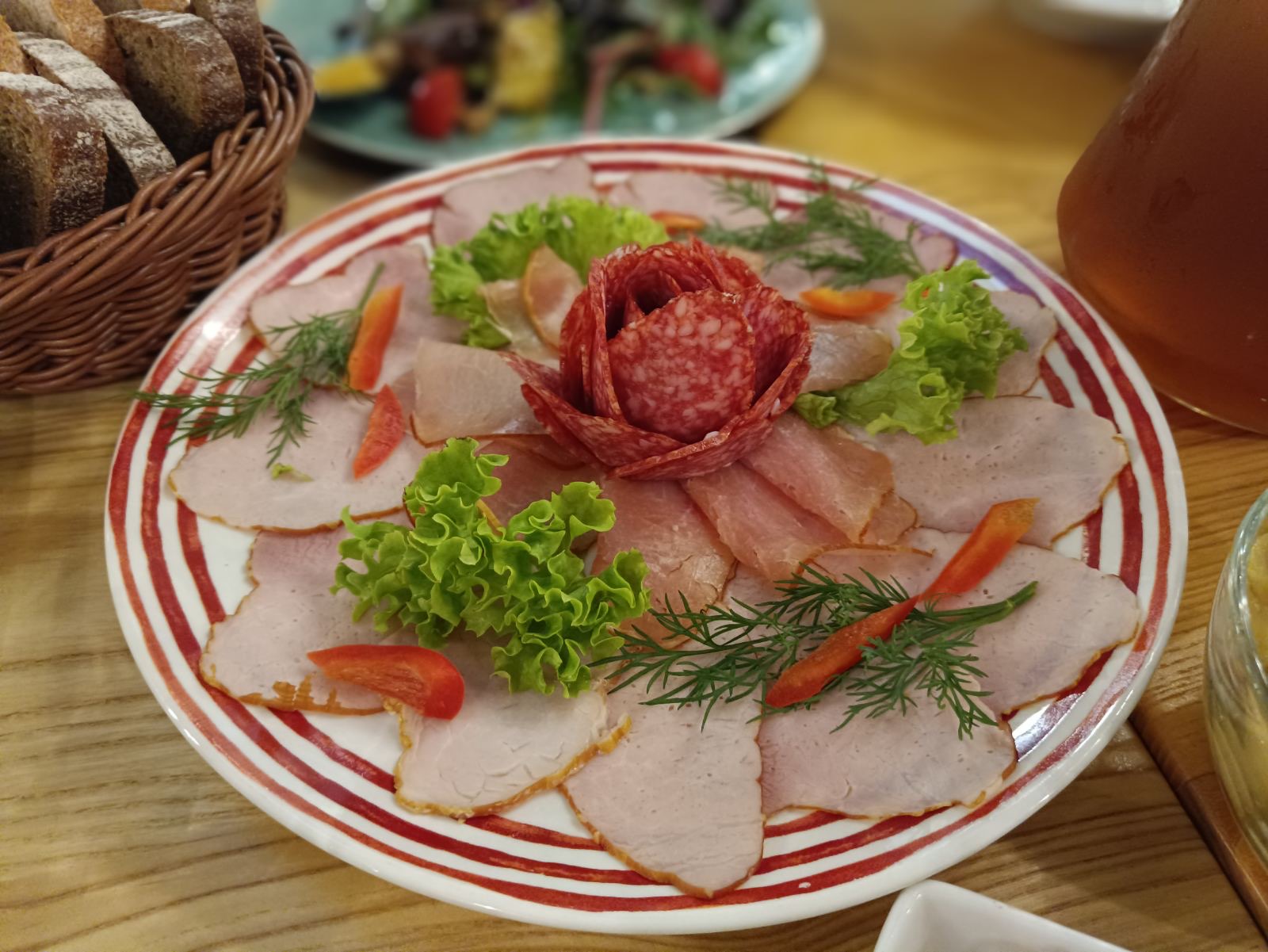 Villa Godzilla image 12