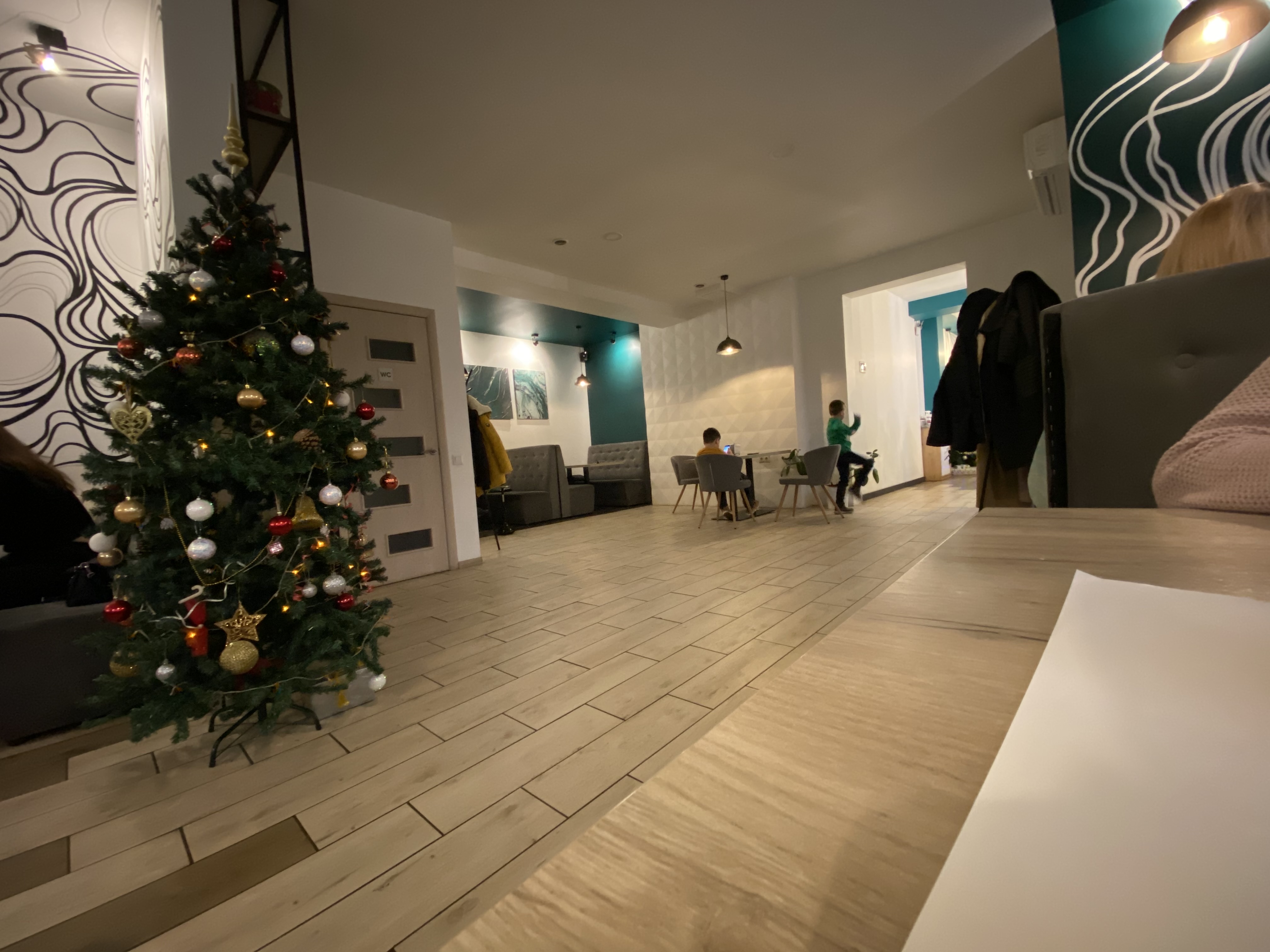 UT Cafe & Bar Lounge image 18