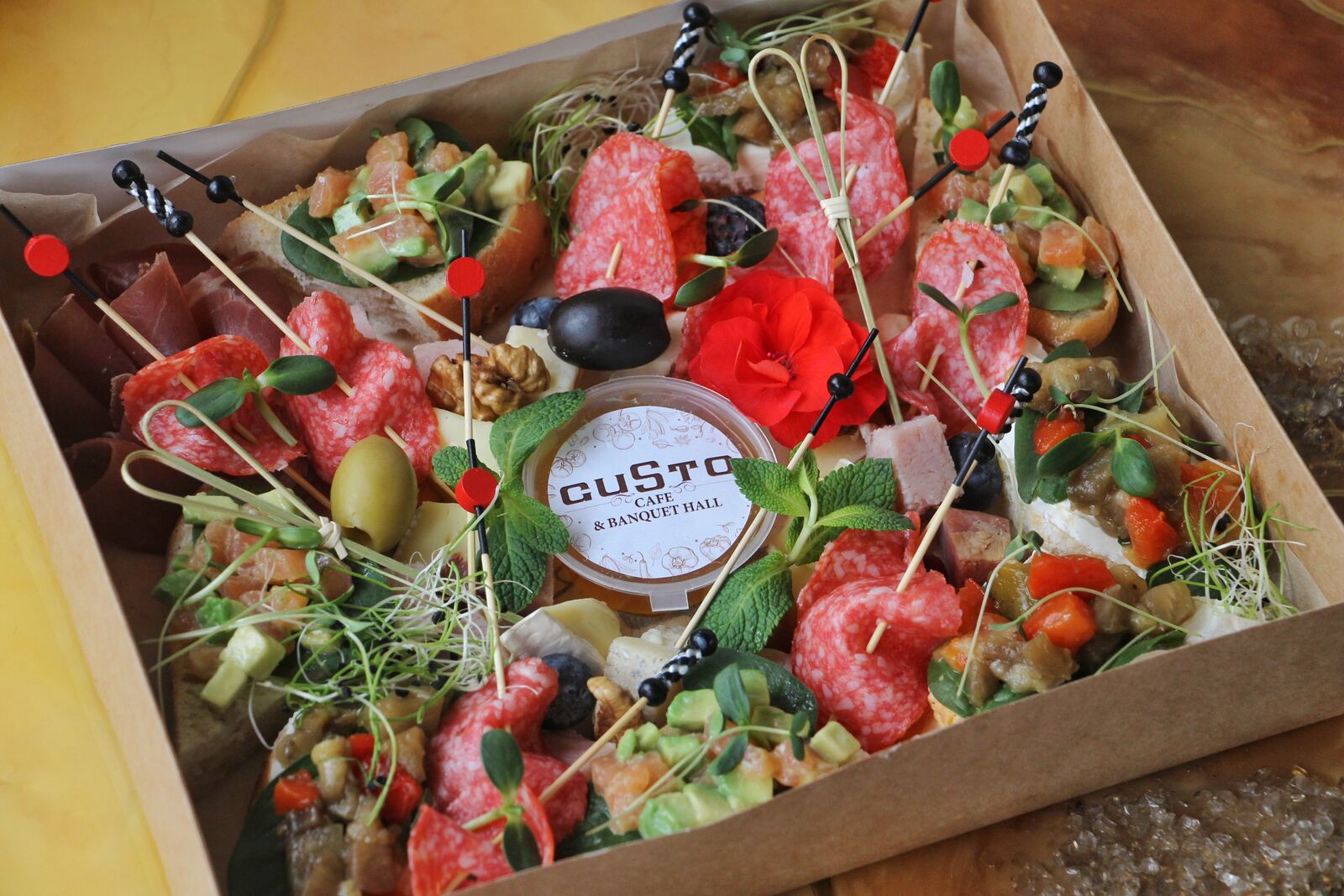 GUSTO image 19