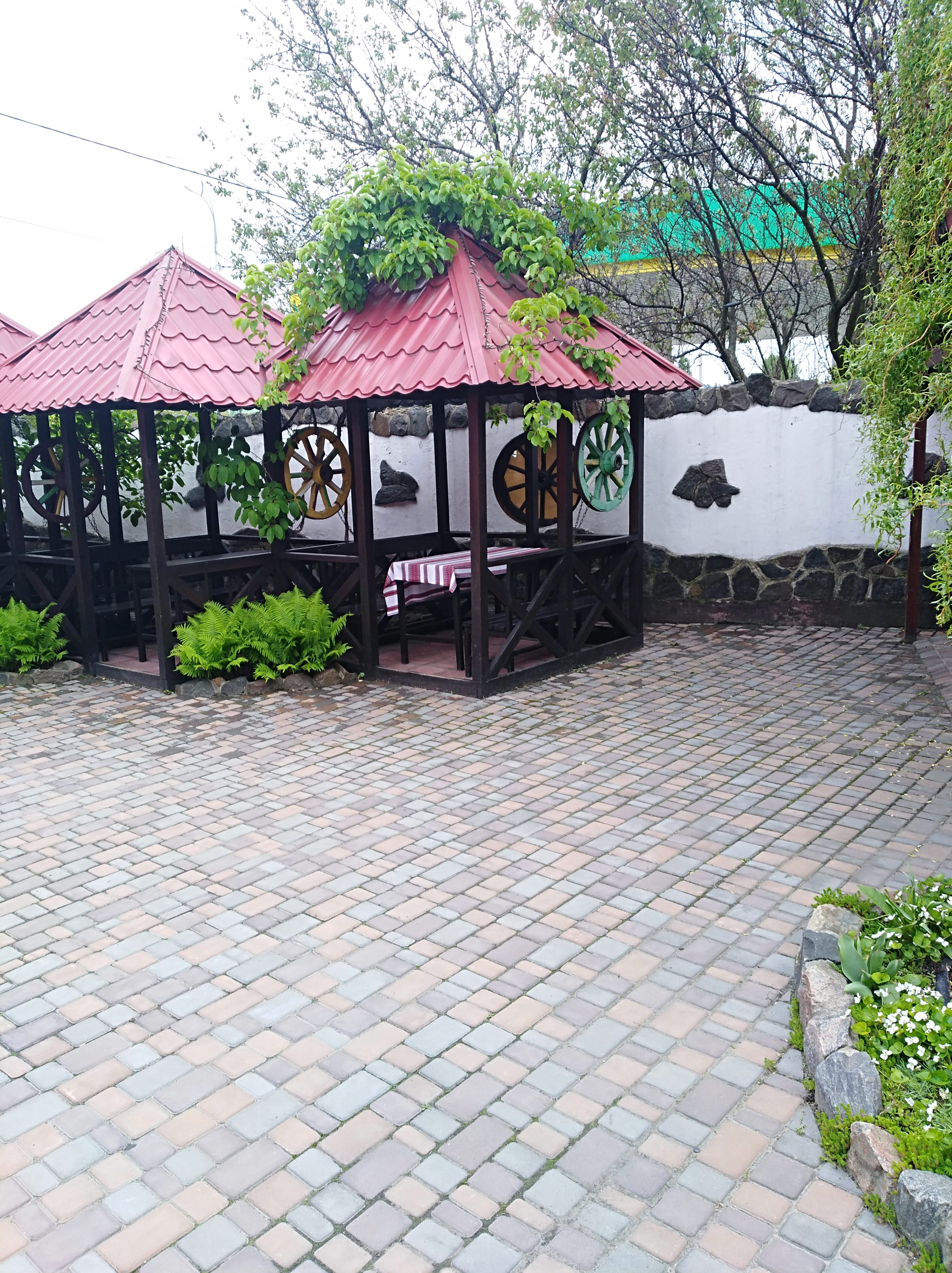 Kozatsʹki Zabavy image 17