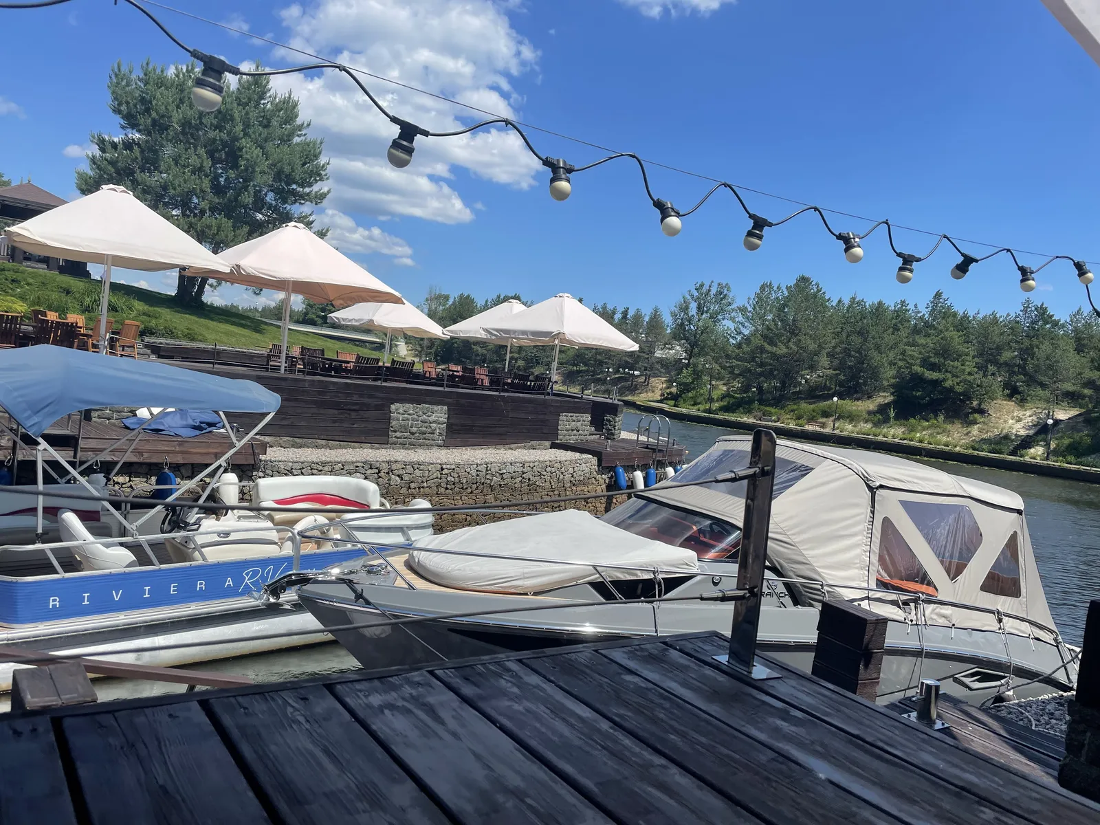 Riviera Village ресторан image 13